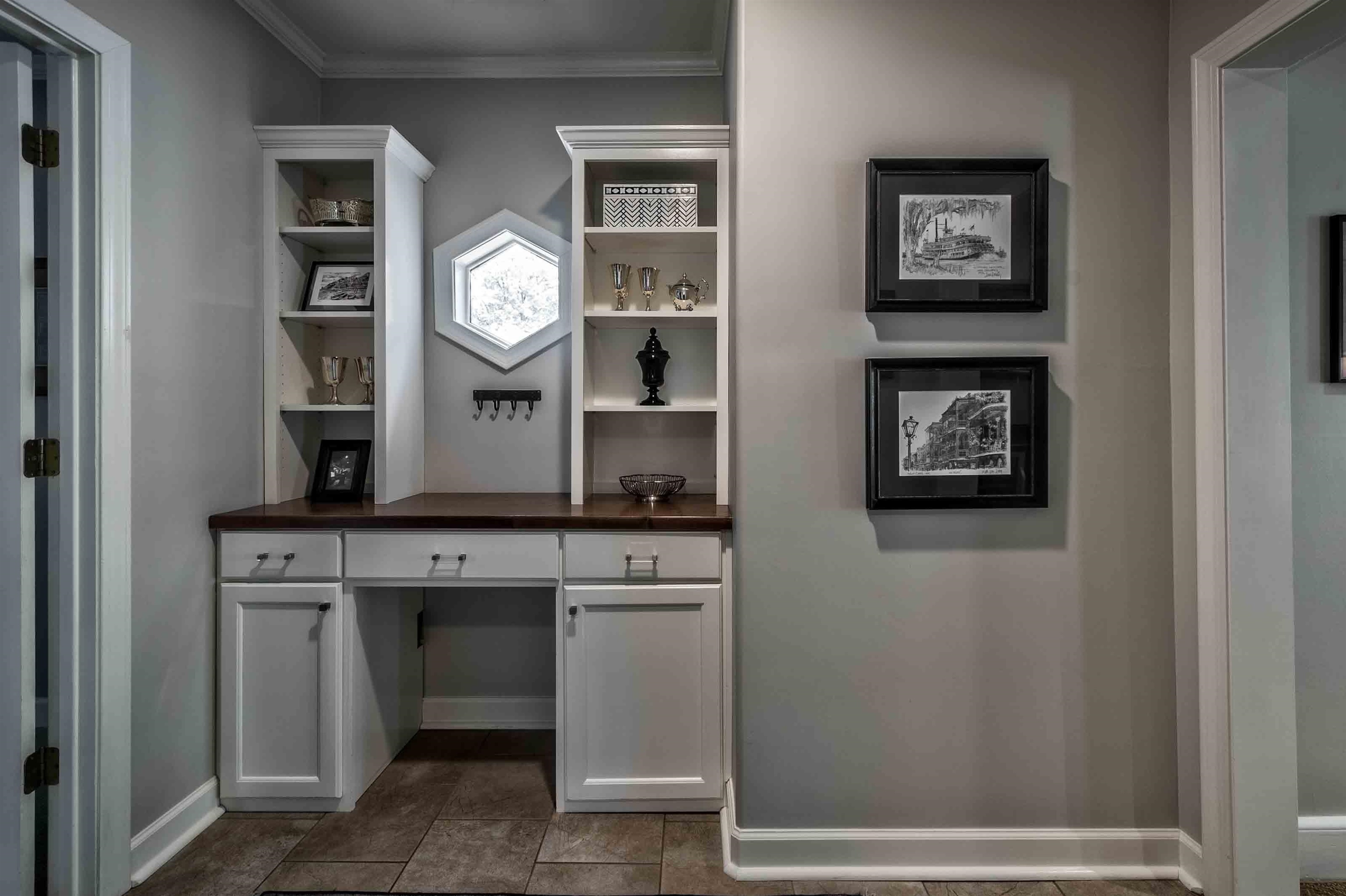 3703 HIGHLAND PARK PL