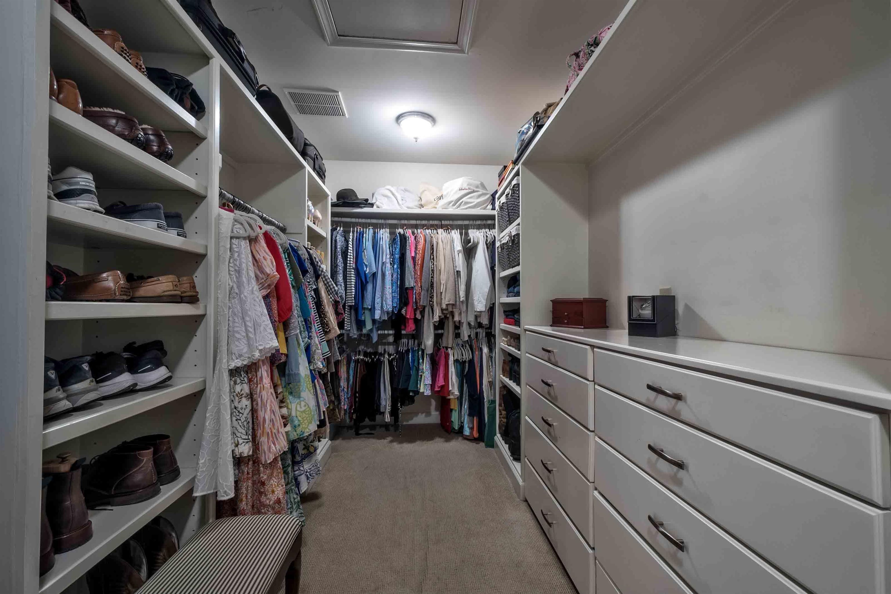 3703 HIGHLAND PARK PL