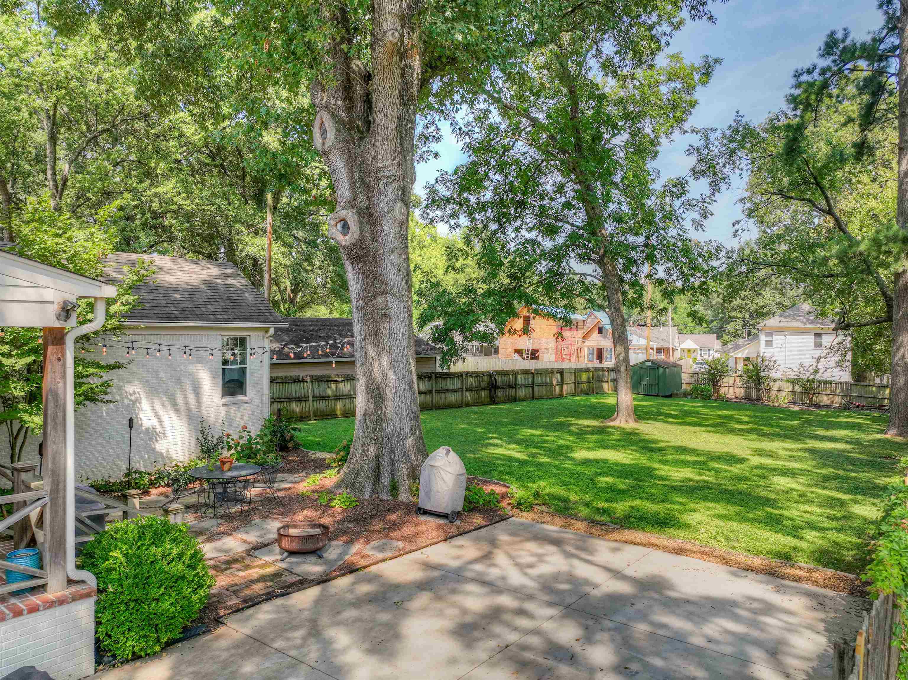 3640 MIMOSA AVE