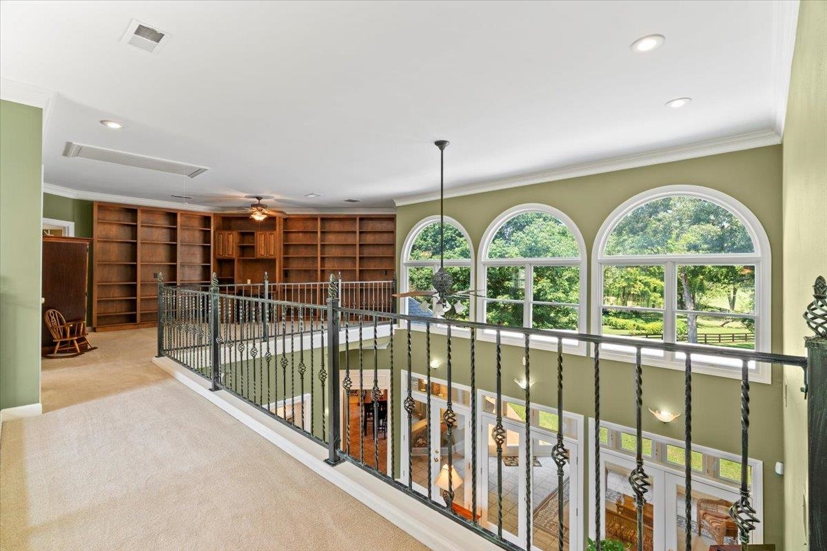 1226 OAK LAKE CIR