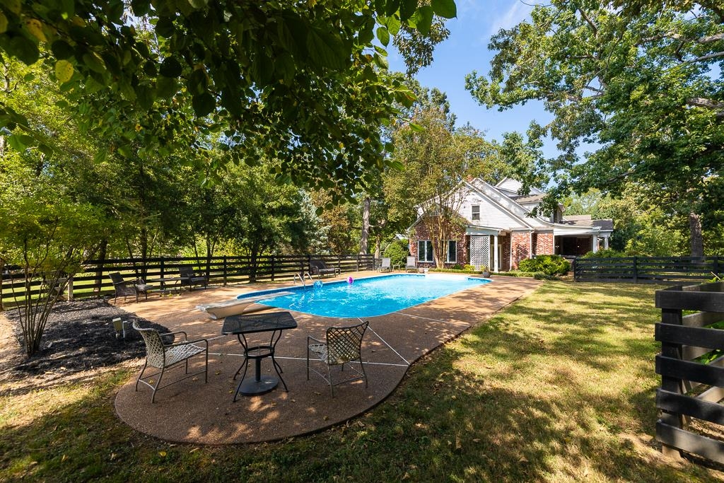 12290 MACON RD