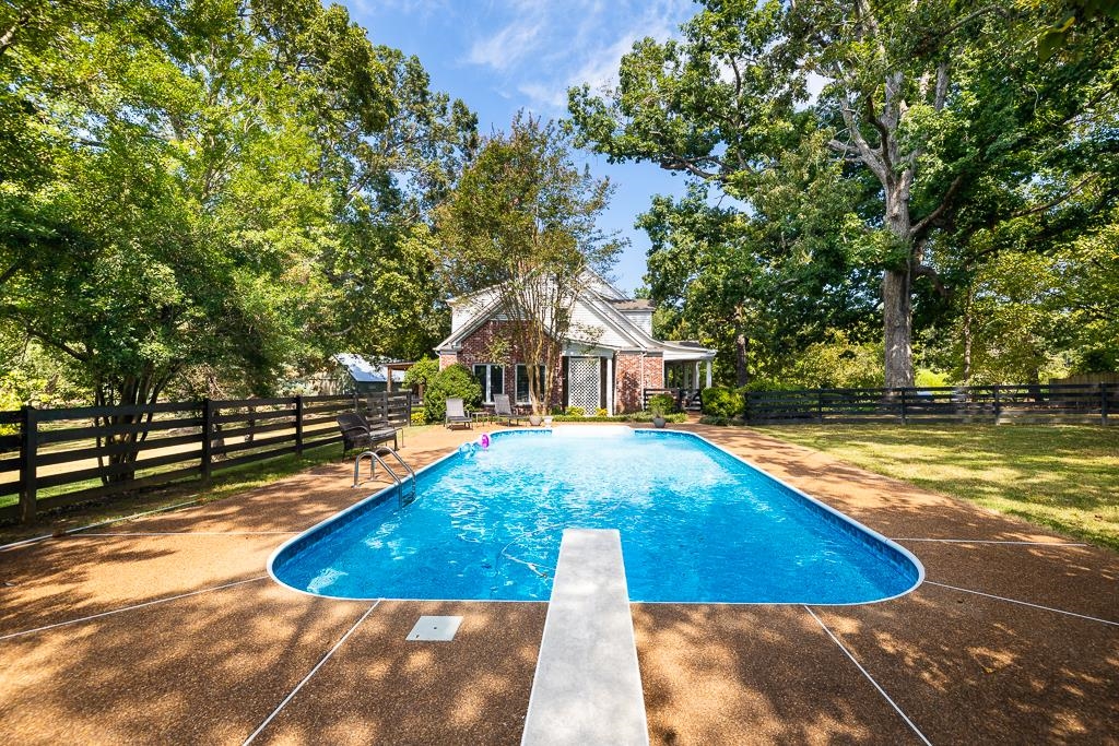 12290 MACON RD