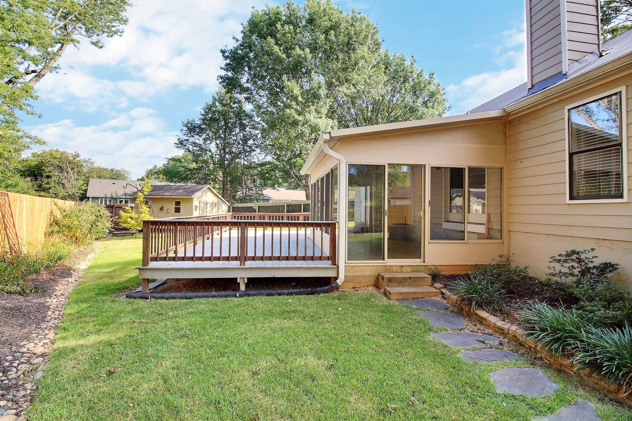 441 TAYLORS WAY