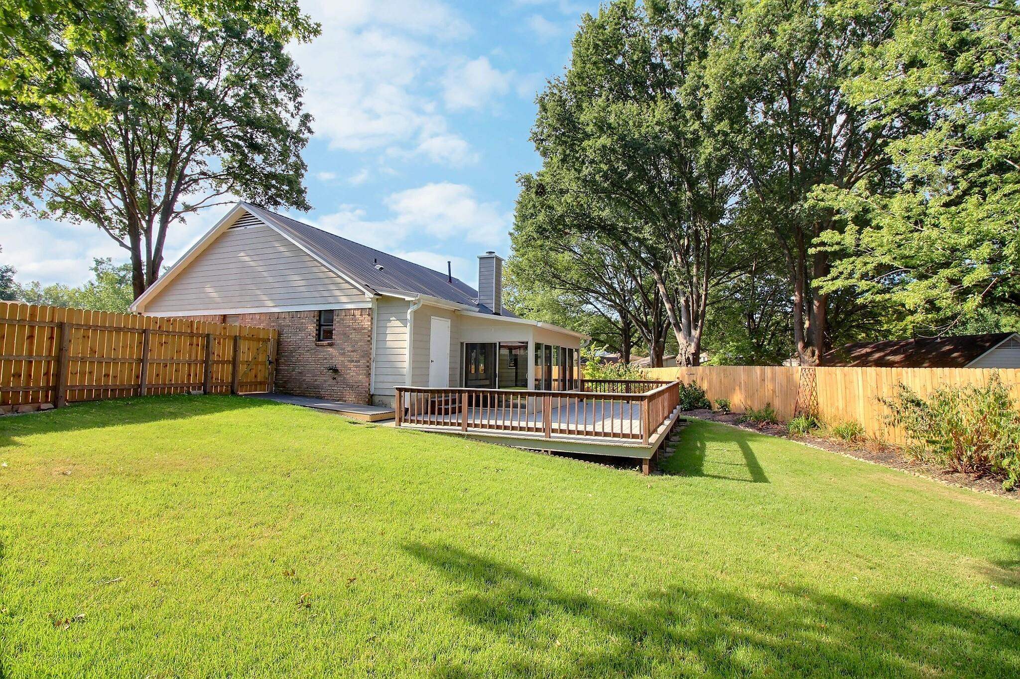 441 TAYLORS WAY