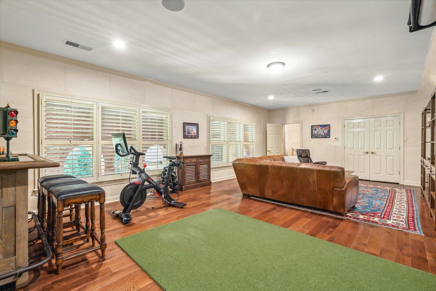 3374 BEDFORD LN