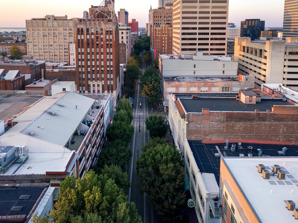 92 S MAIN ST Unit: 203