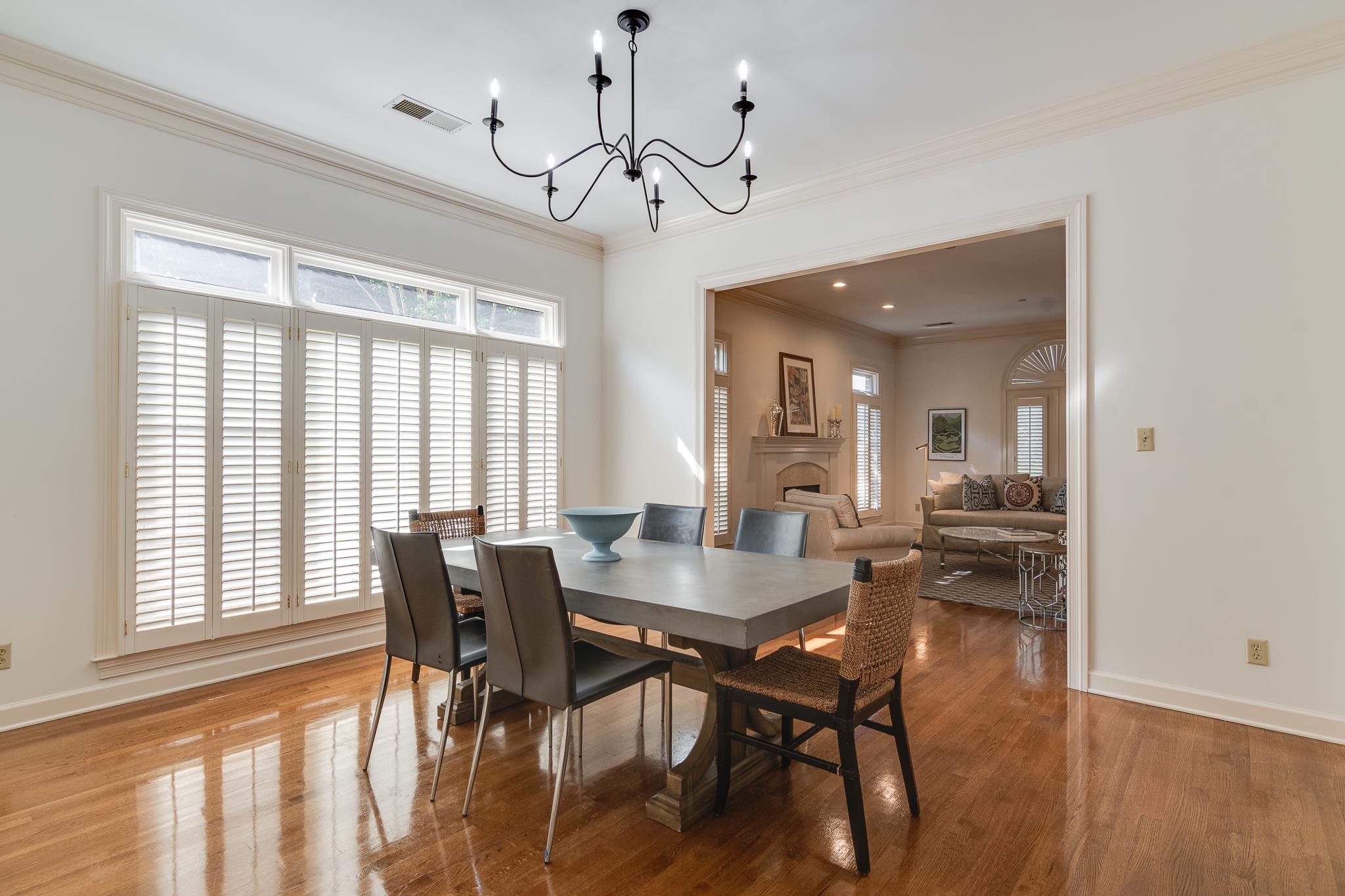 7254 OAKVILLE DR