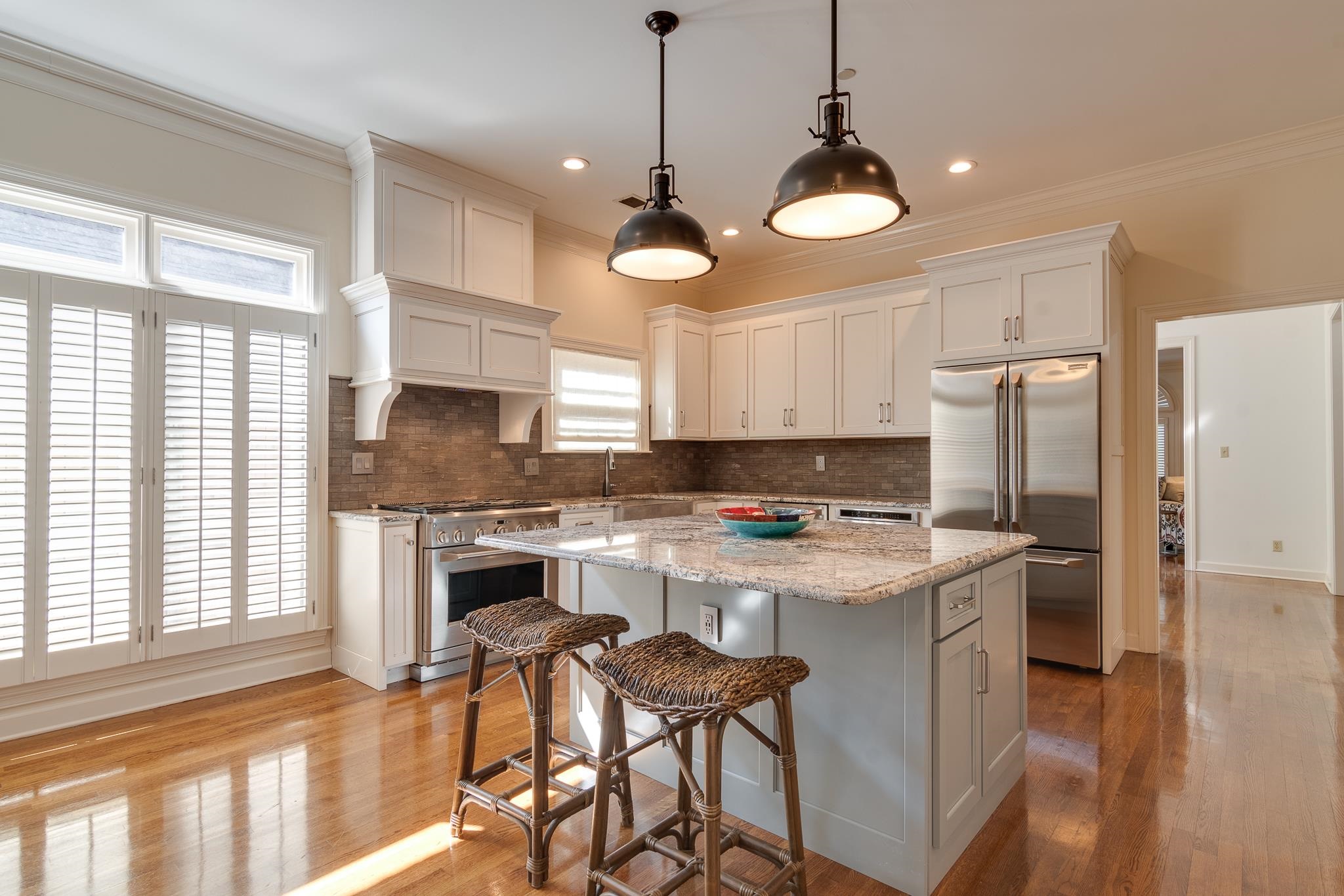 7254 OAKVILLE DR