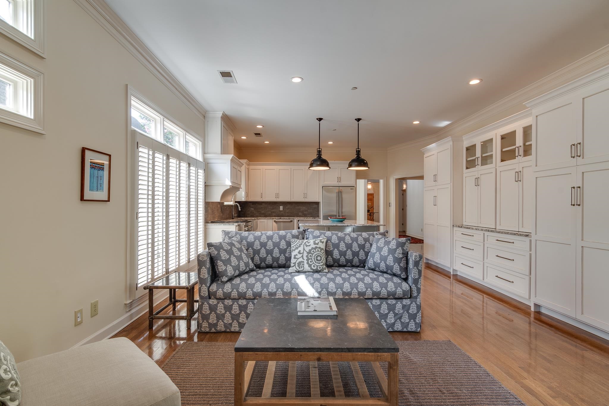 7254 OAKVILLE DR