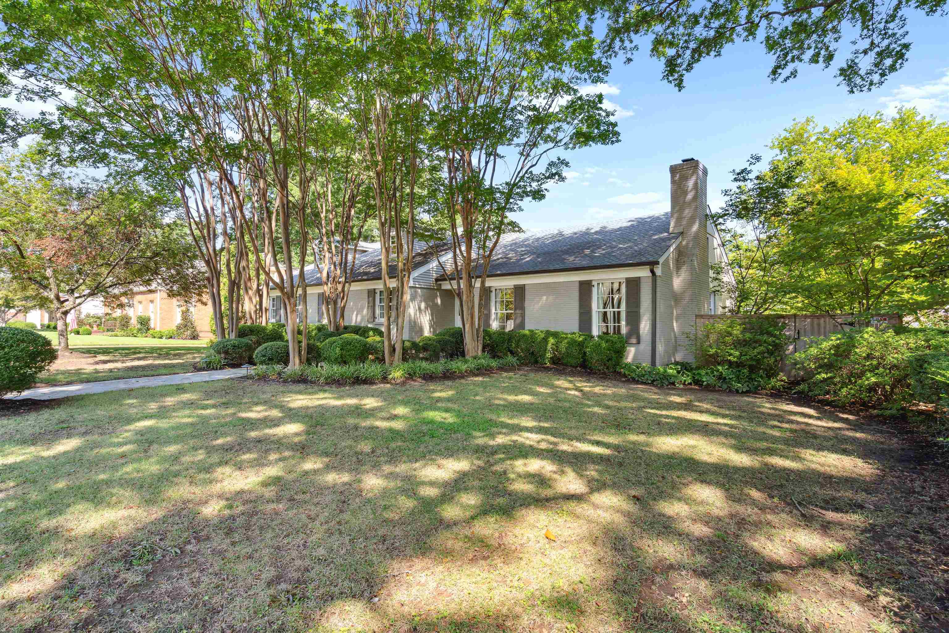 4226 LONG LEAF DR