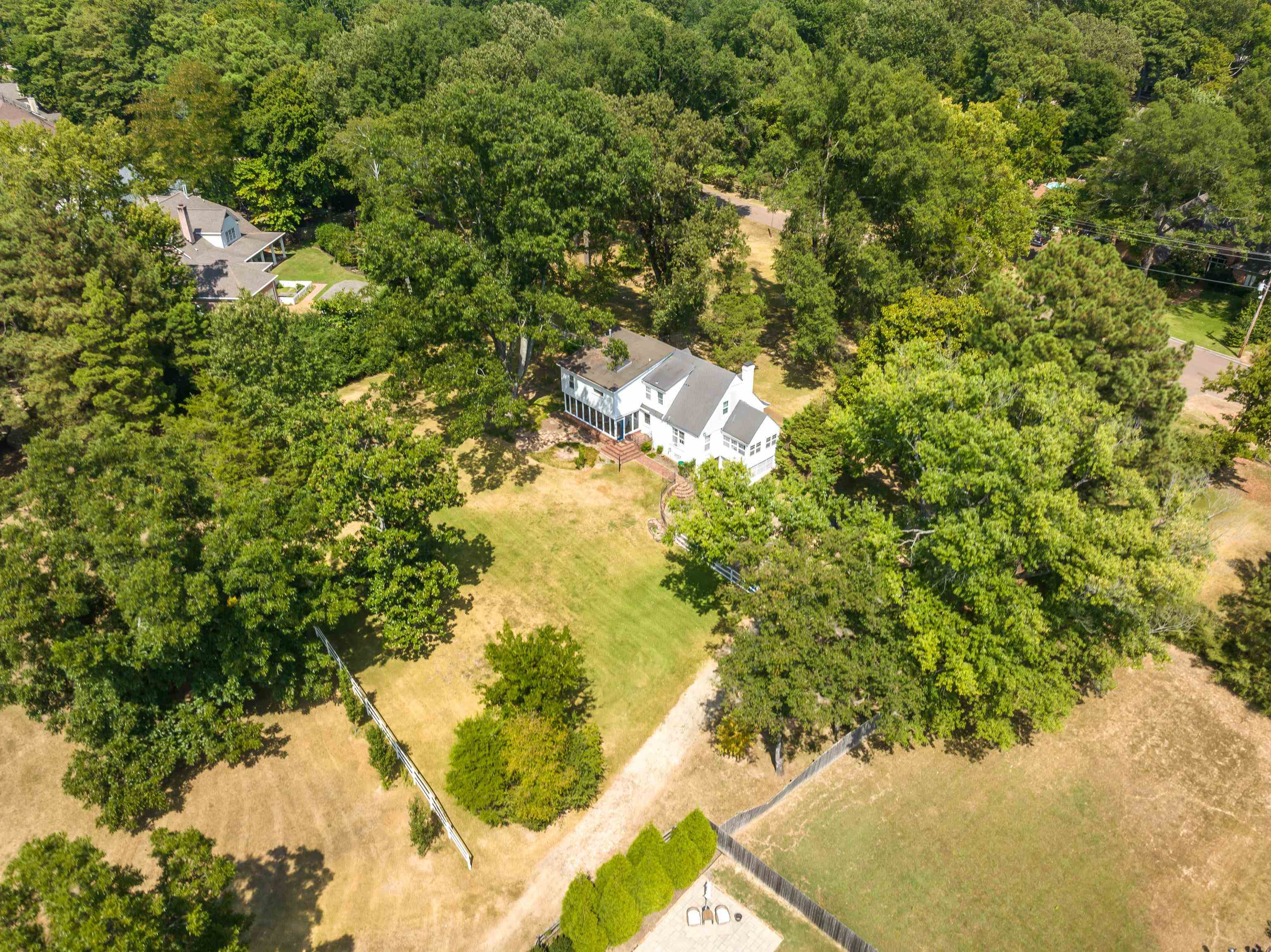 2099 SUNSET RD
