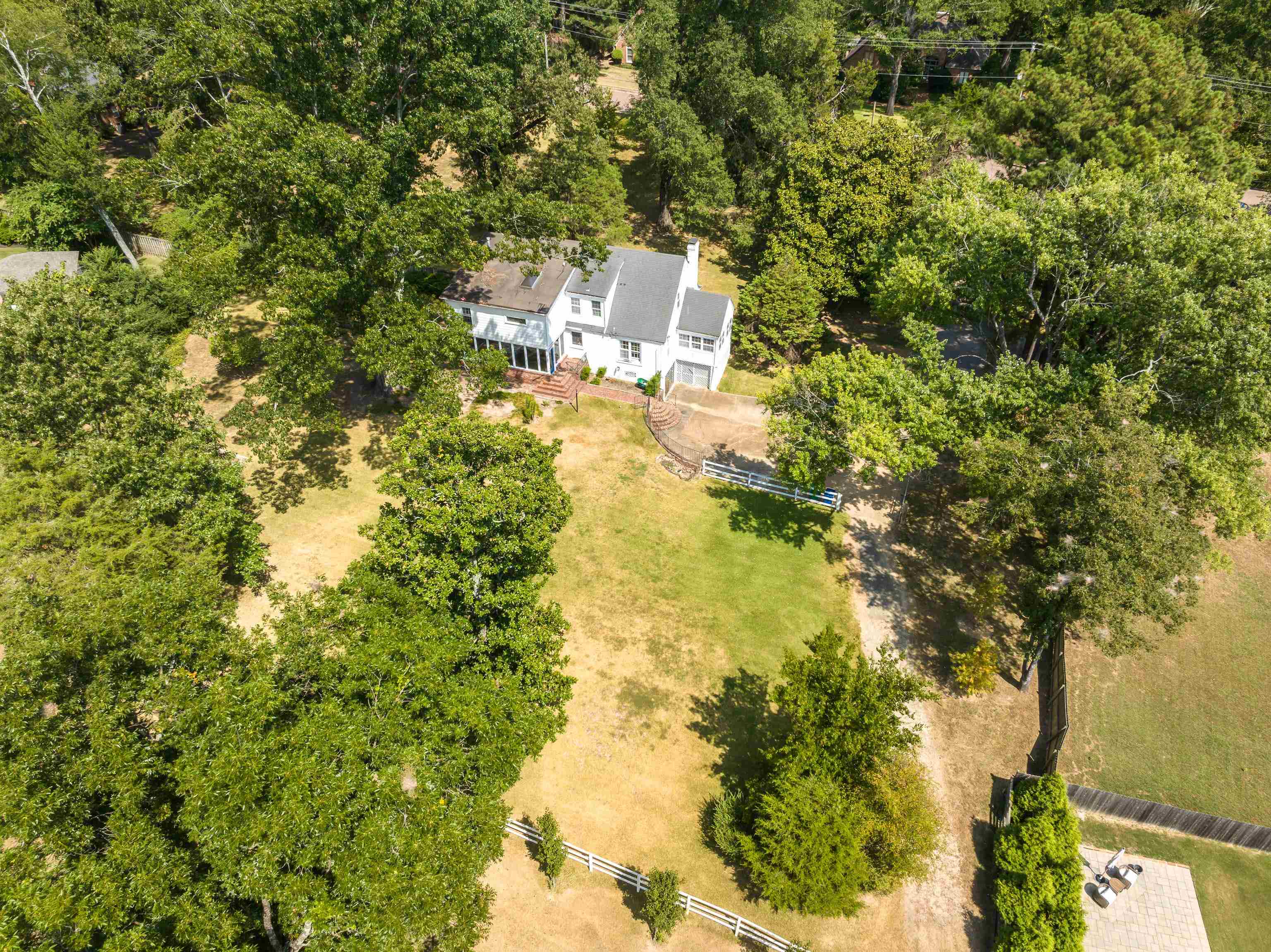 2099 SUNSET RD