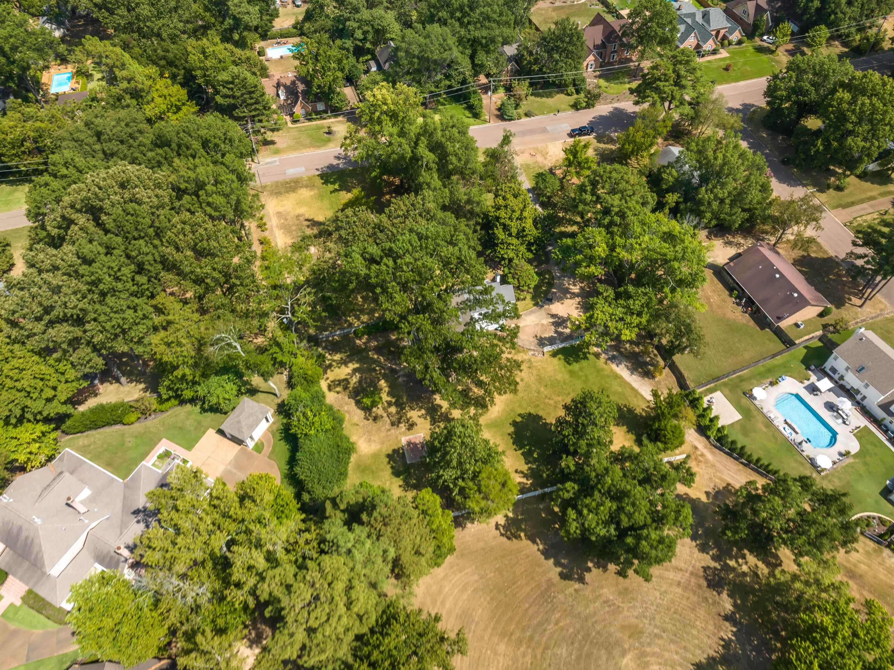 2099 SUNSET RD