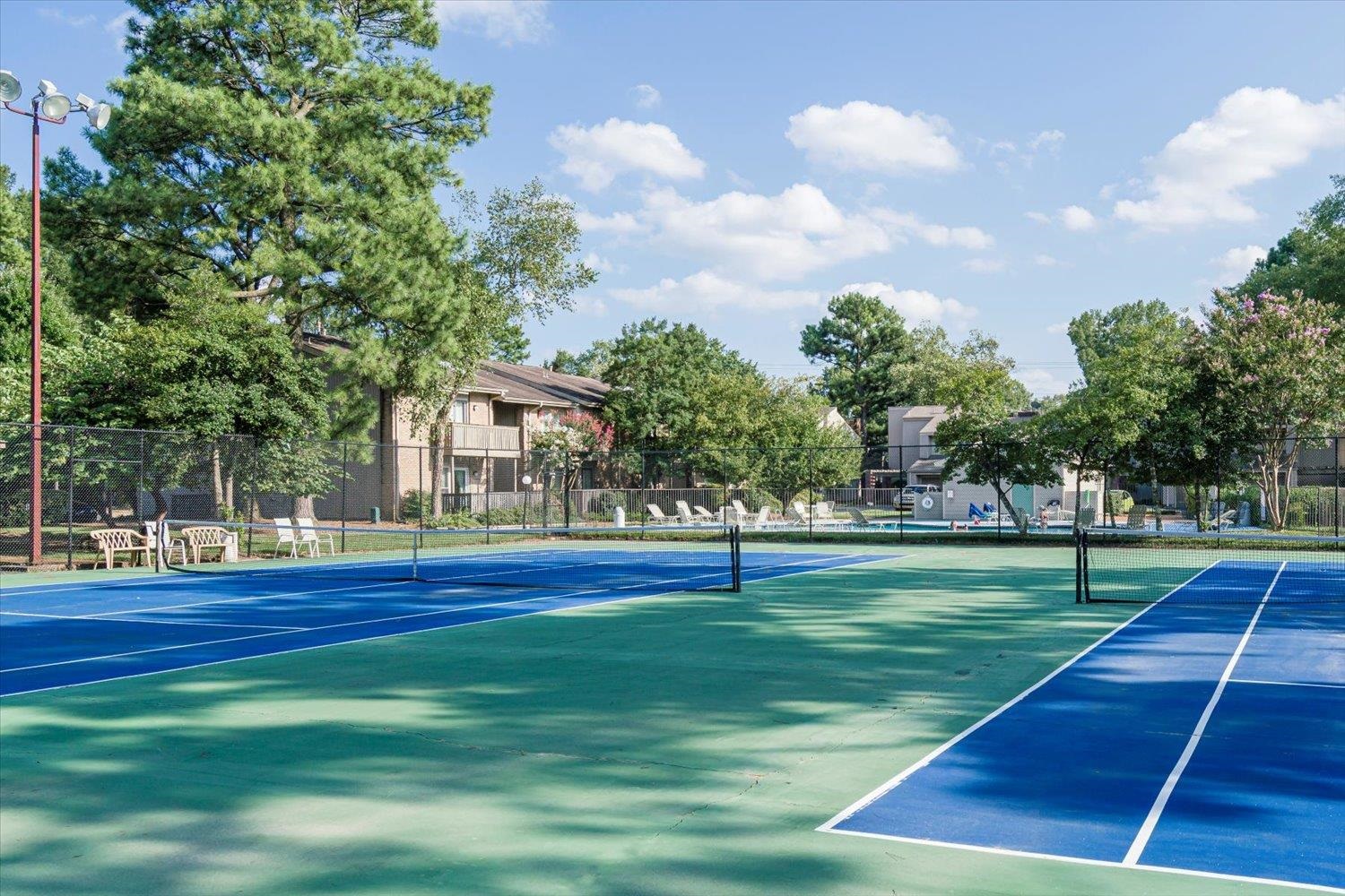 828 CREEKSIDE DR Unit: 2403