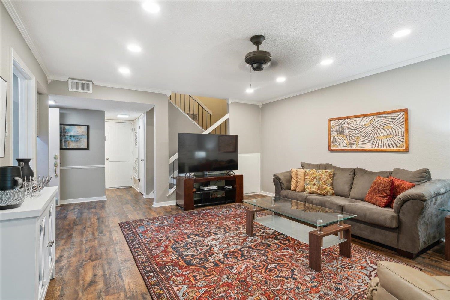 828 CREEKSIDE DR Unit: 2403