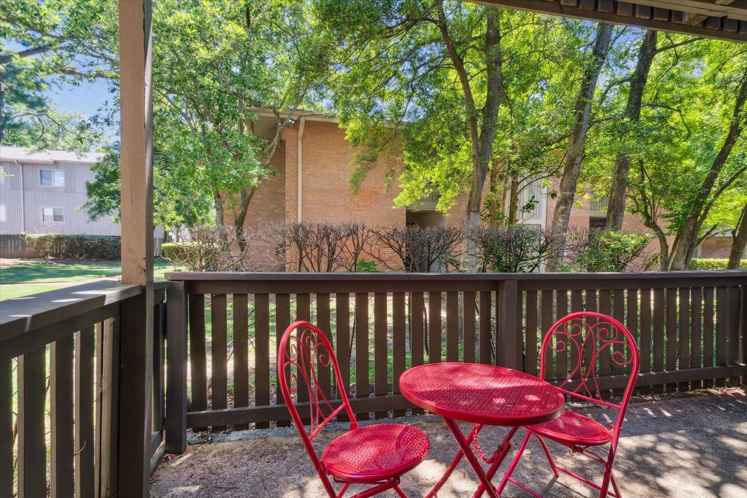 828 CREEKSIDE DR Unit: 2403