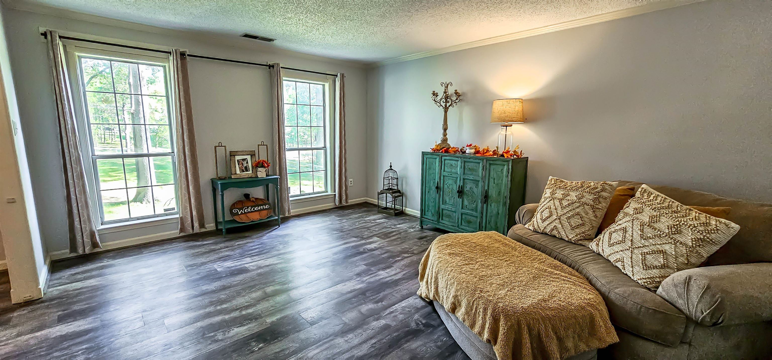 10195 E COUNTRY WAY DR