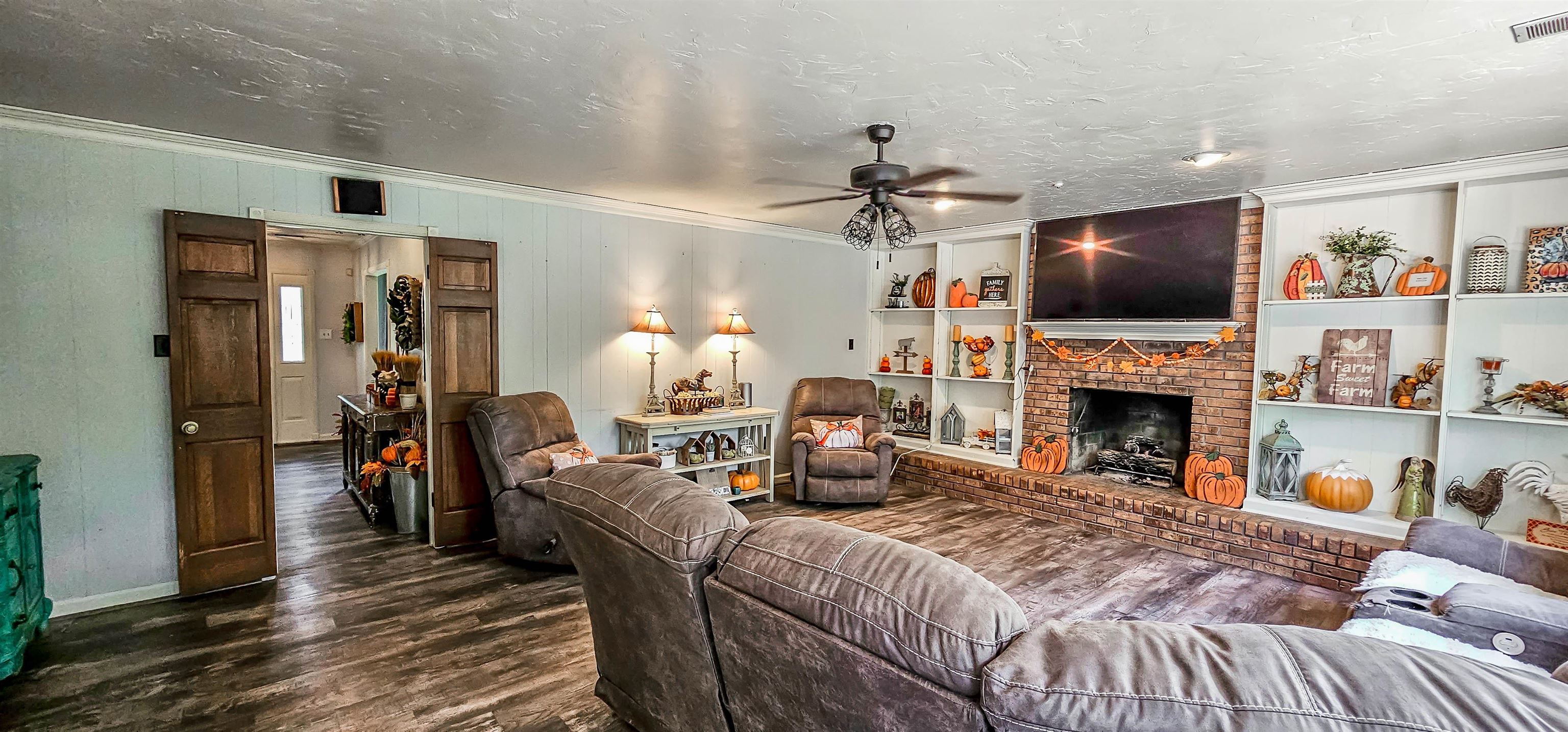 10195 E COUNTRY WAY DR