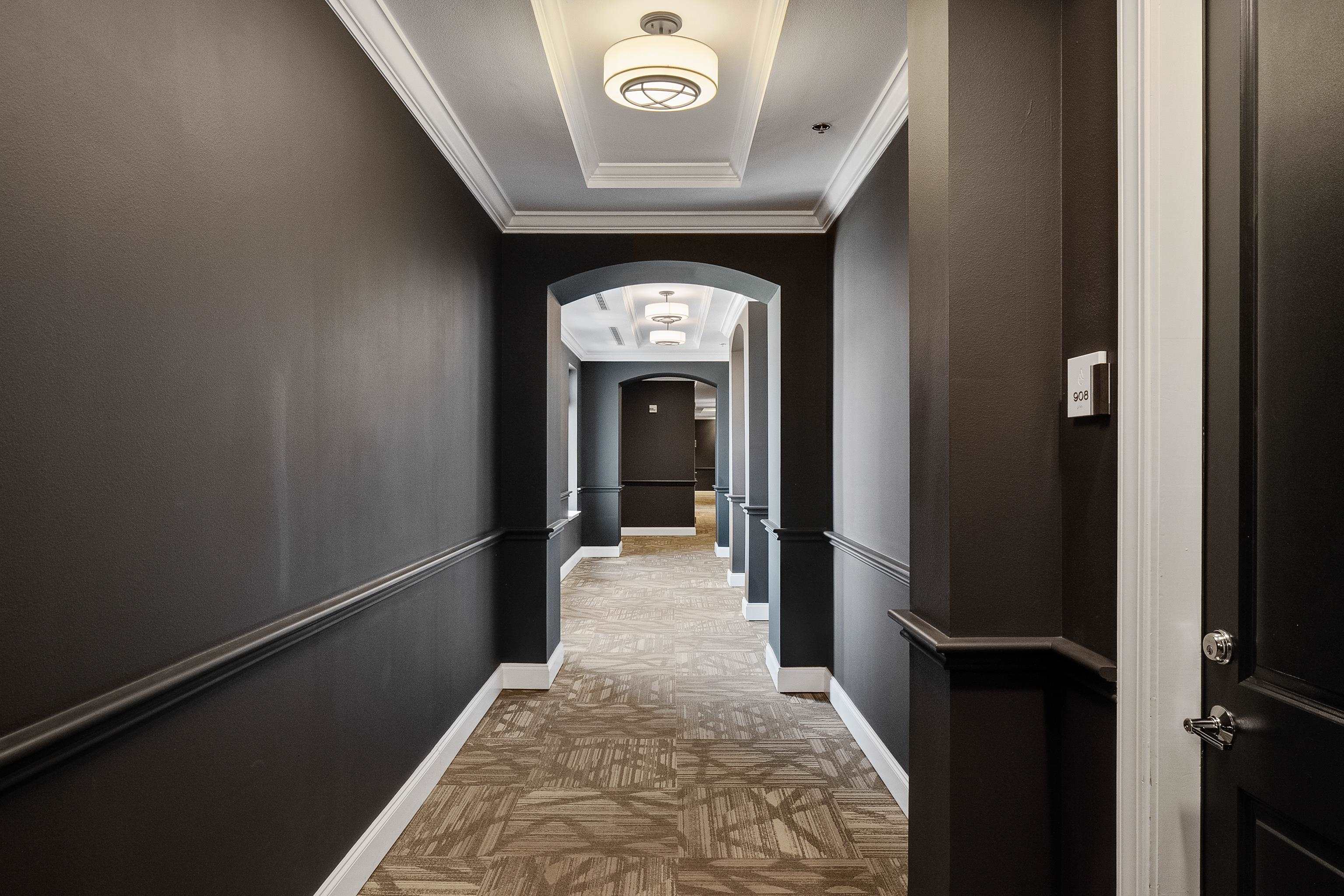 717 RIVERSIDE DR Unit: 909