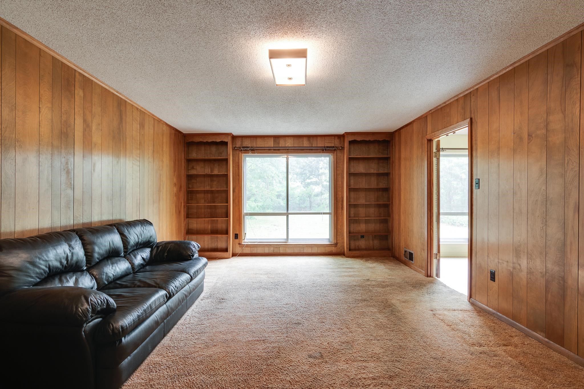 223 RICHBRIAR ST