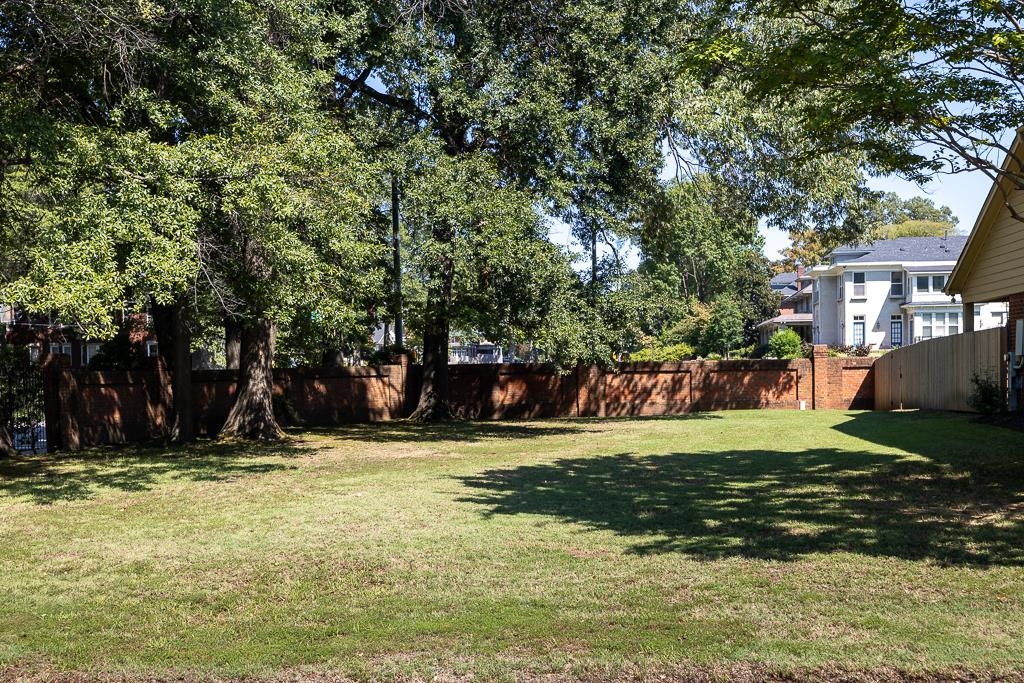 1510 GRANVILLE LN