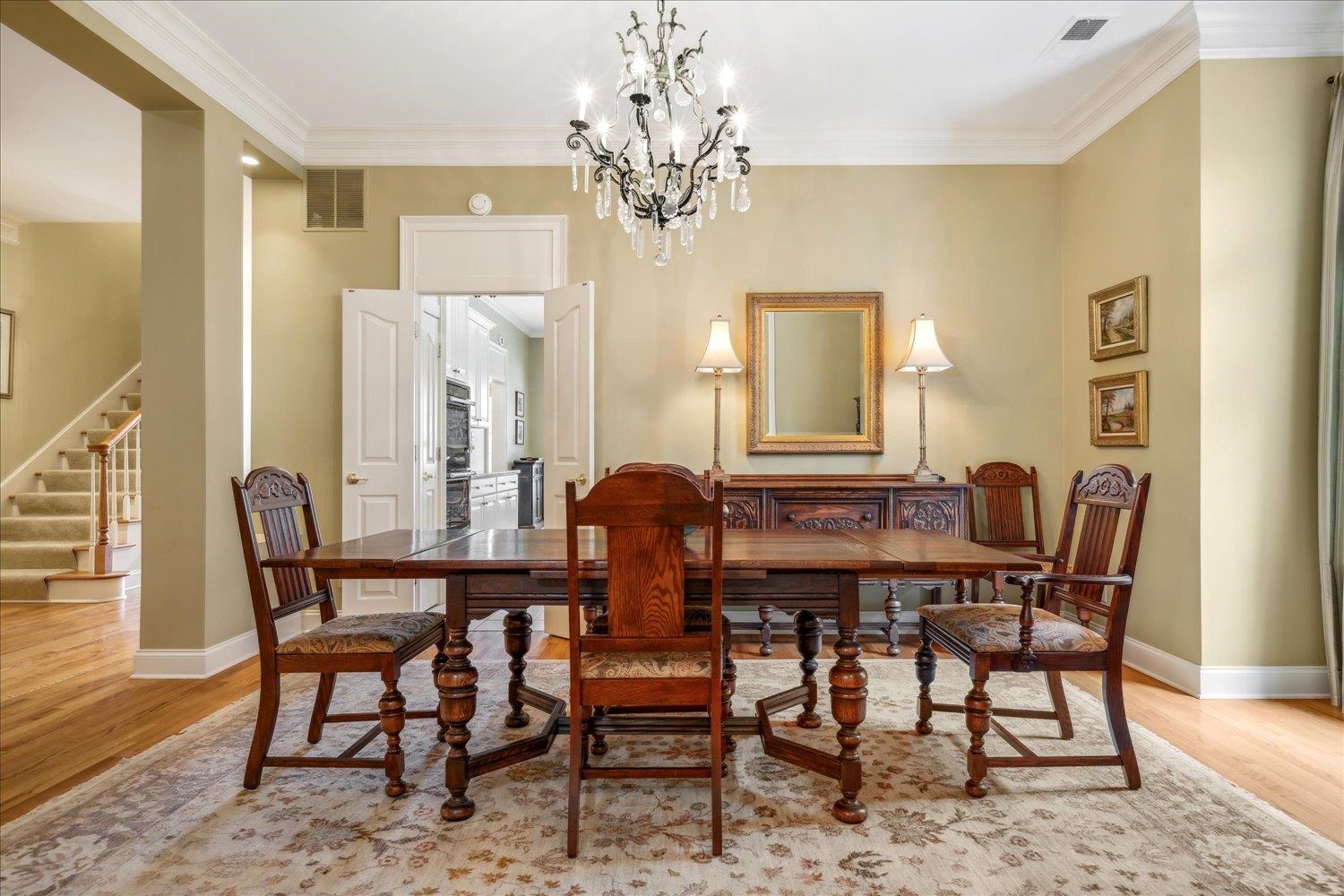 7283 OAKVILLE DR
