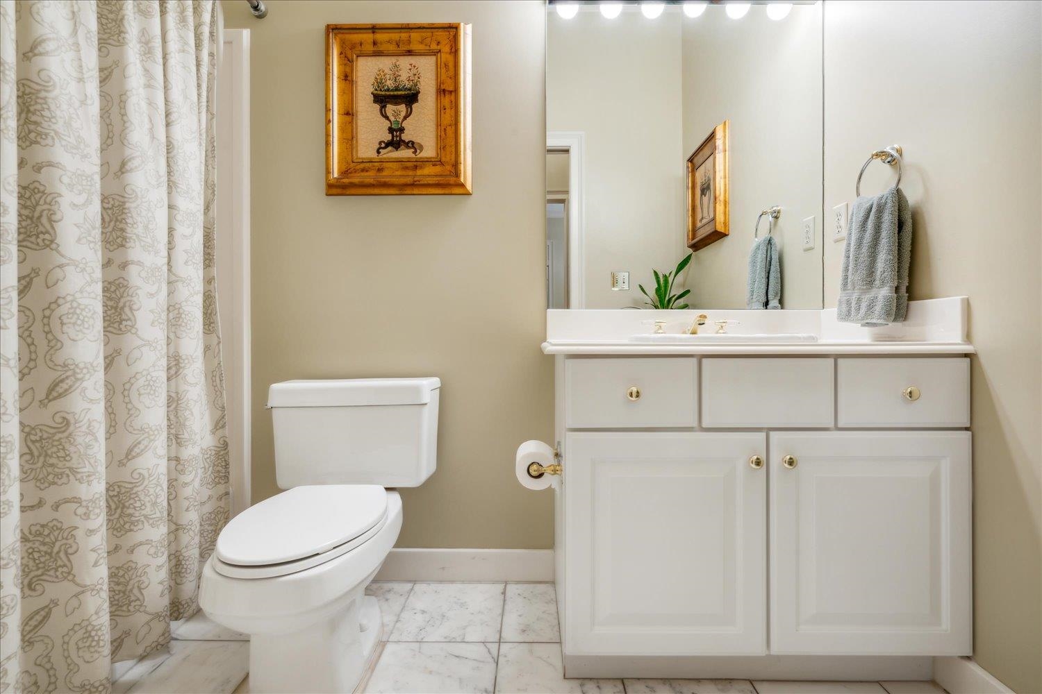 7283 OAKVILLE DR