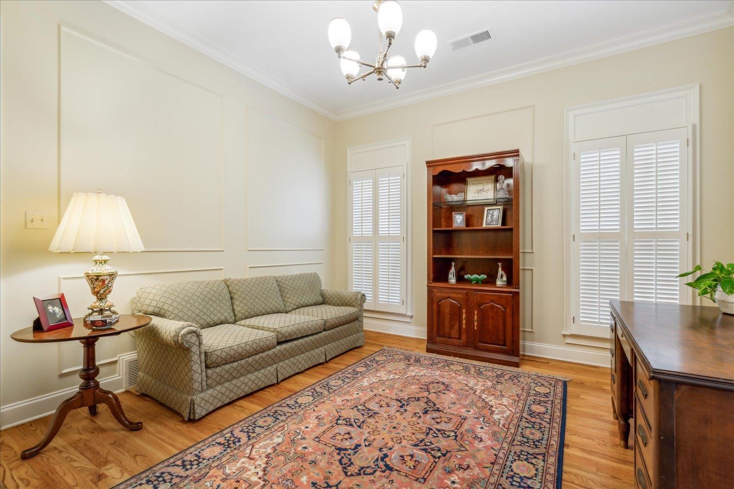 7283 OAKVILLE DR
