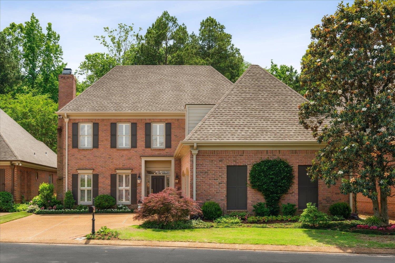 7283 OAKVILLE DR