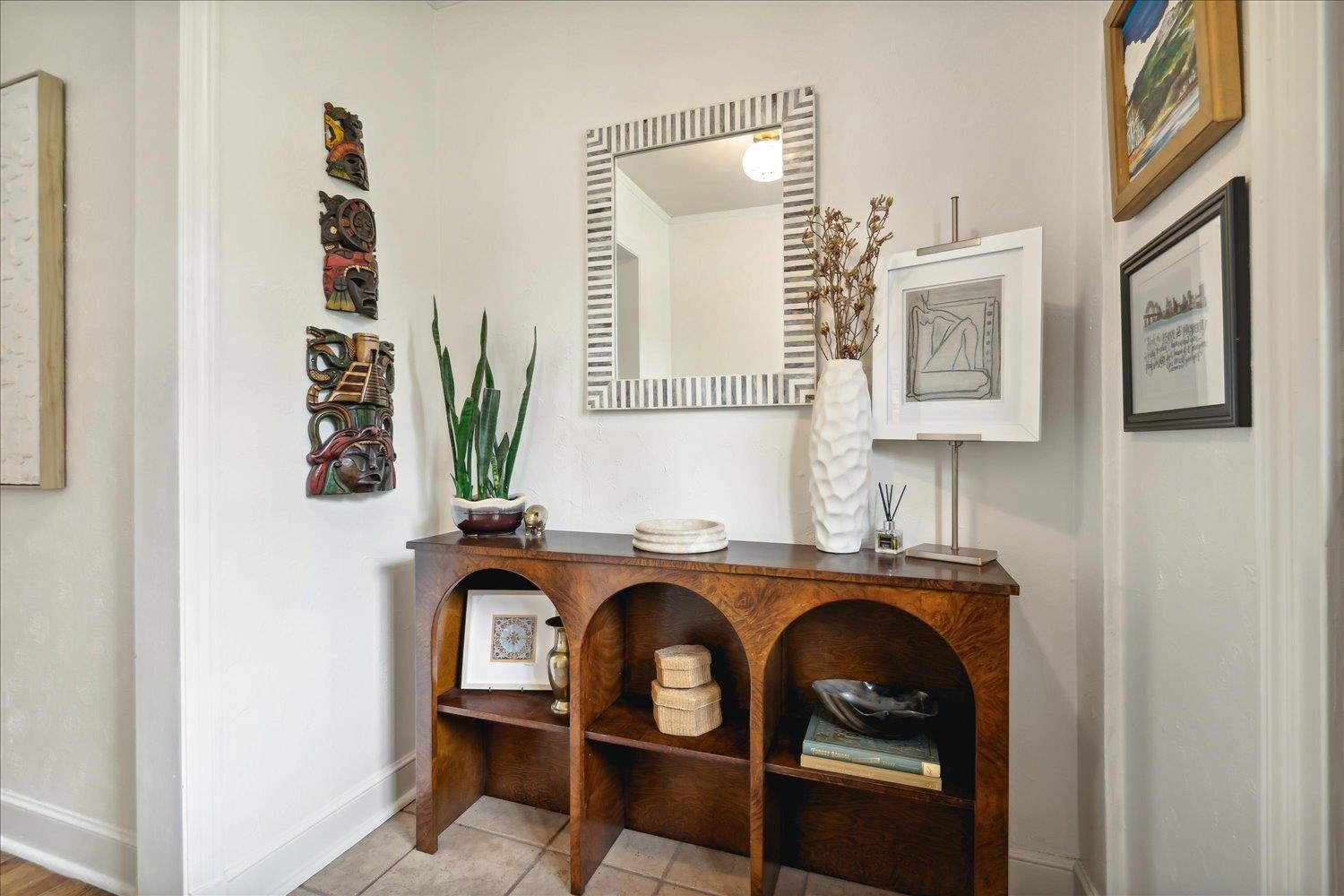 3569 AURORA CIR
