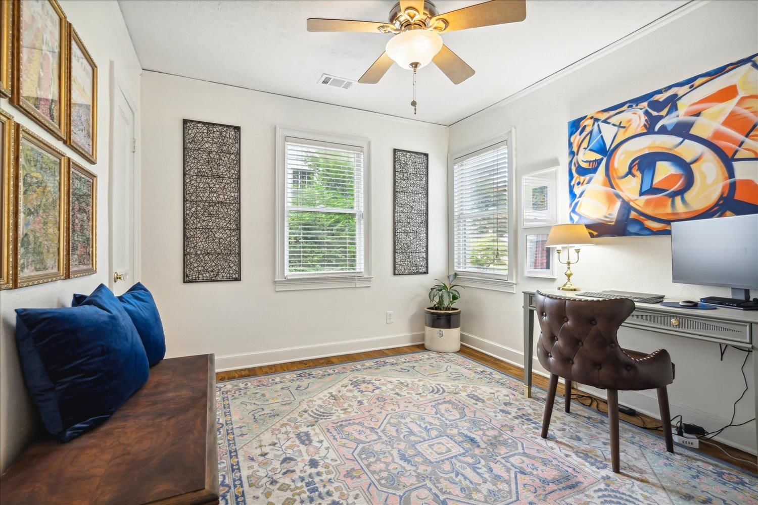 3569 AURORA CIR