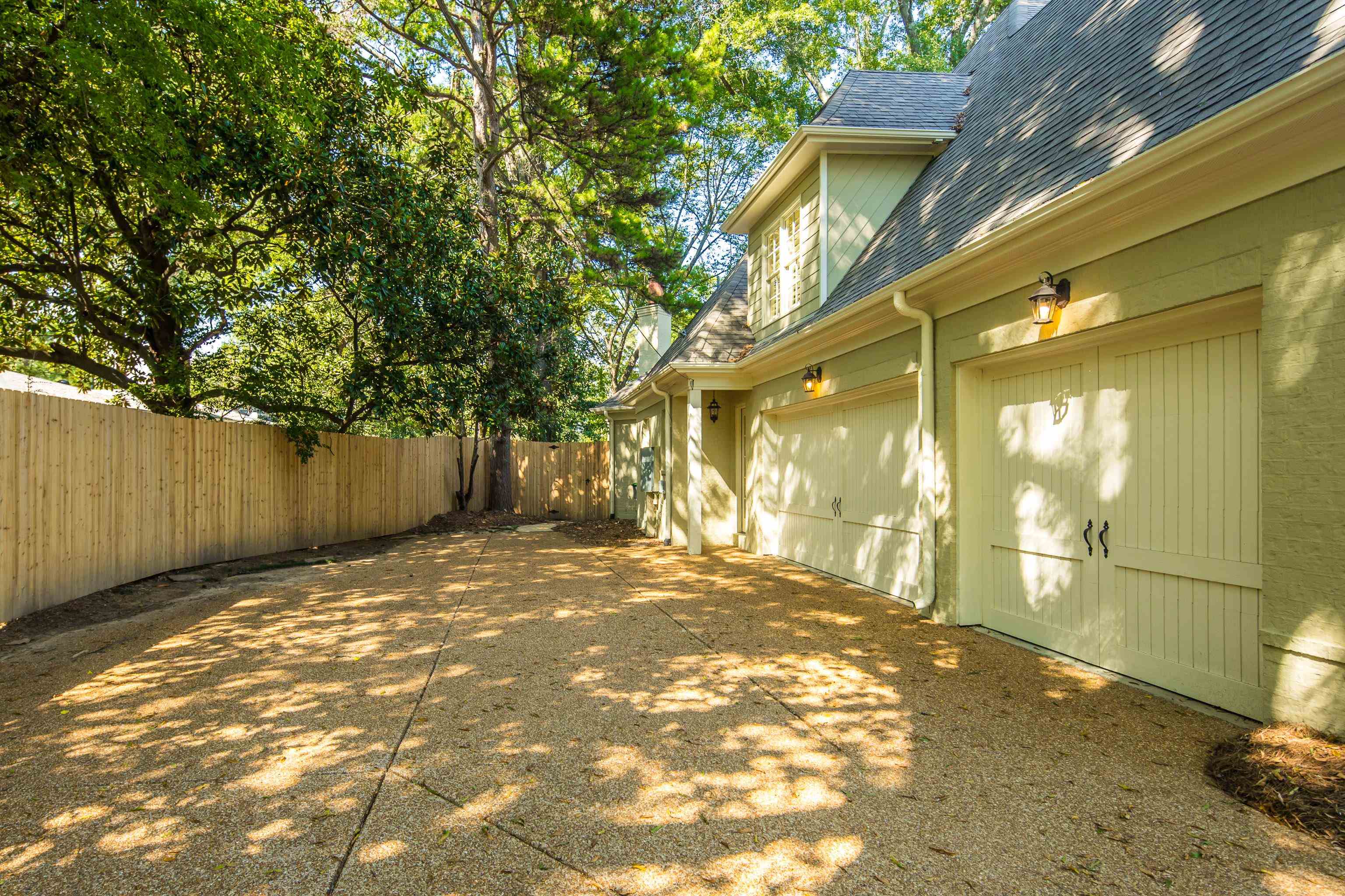 4938 BARFIELD RD