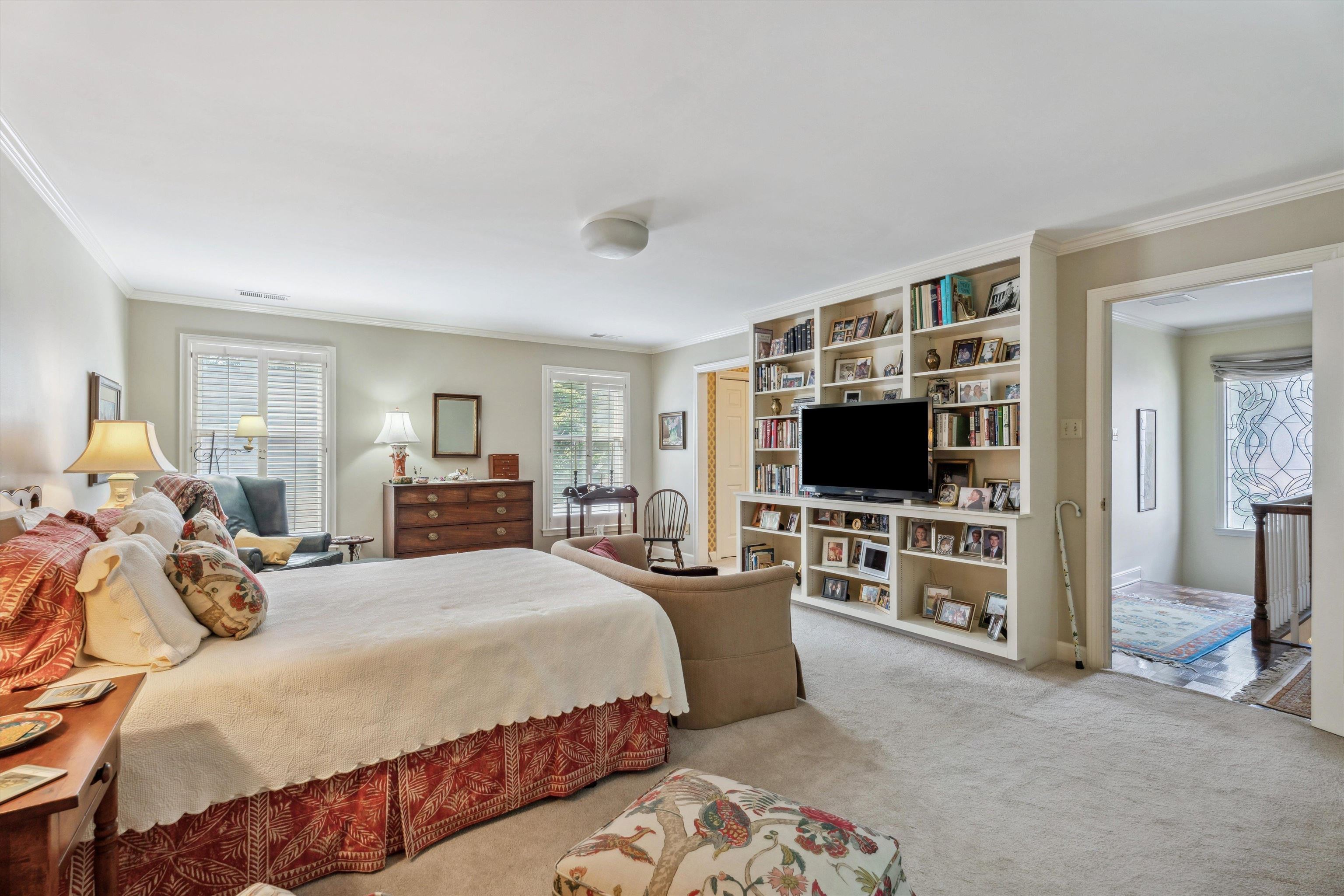 226 WINDOVER GROVE DR