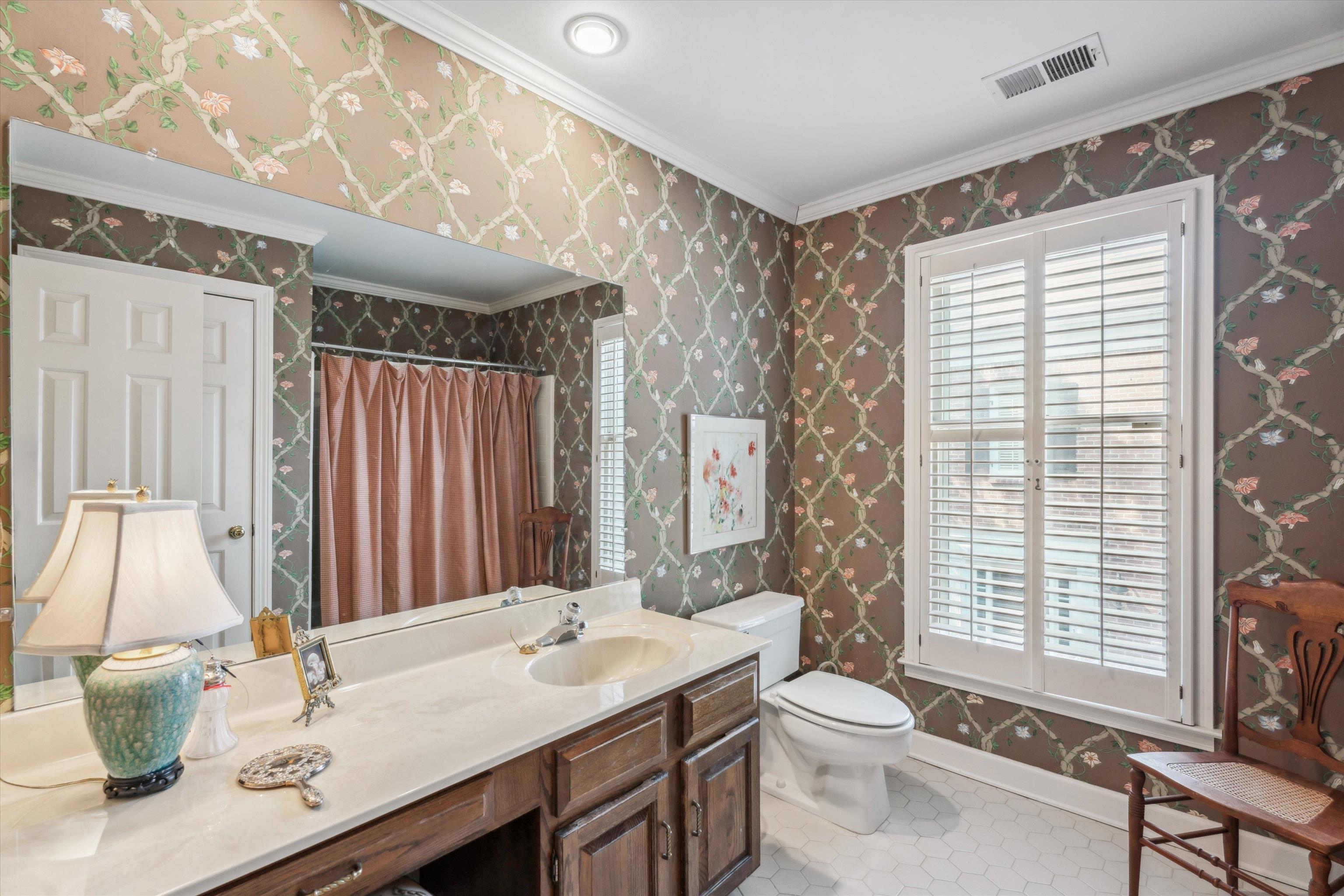 226 WINDOVER GROVE DR
