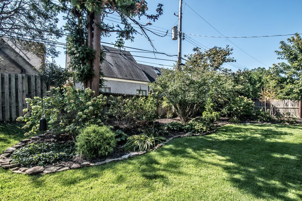 5263 SOUTHWOOD DR