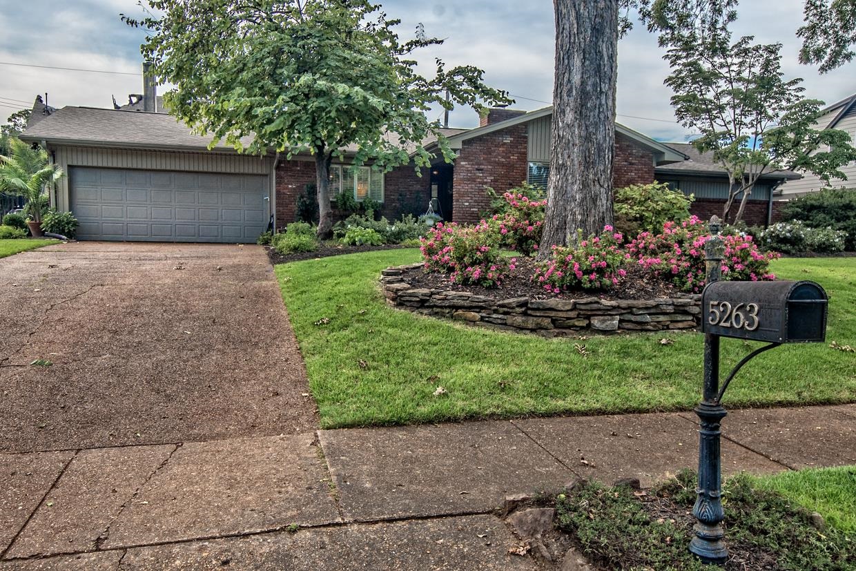 5263 SOUTHWOOD DR
