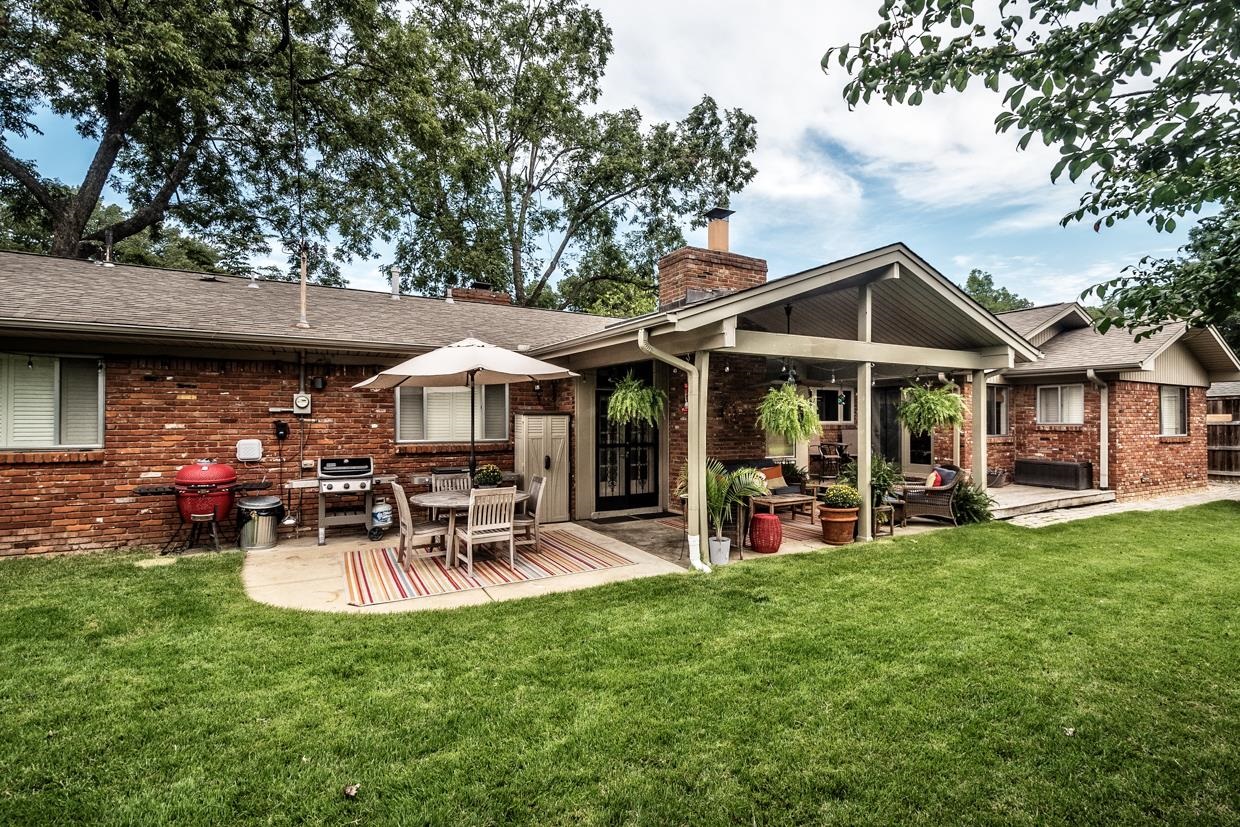 5263 SOUTHWOOD DR