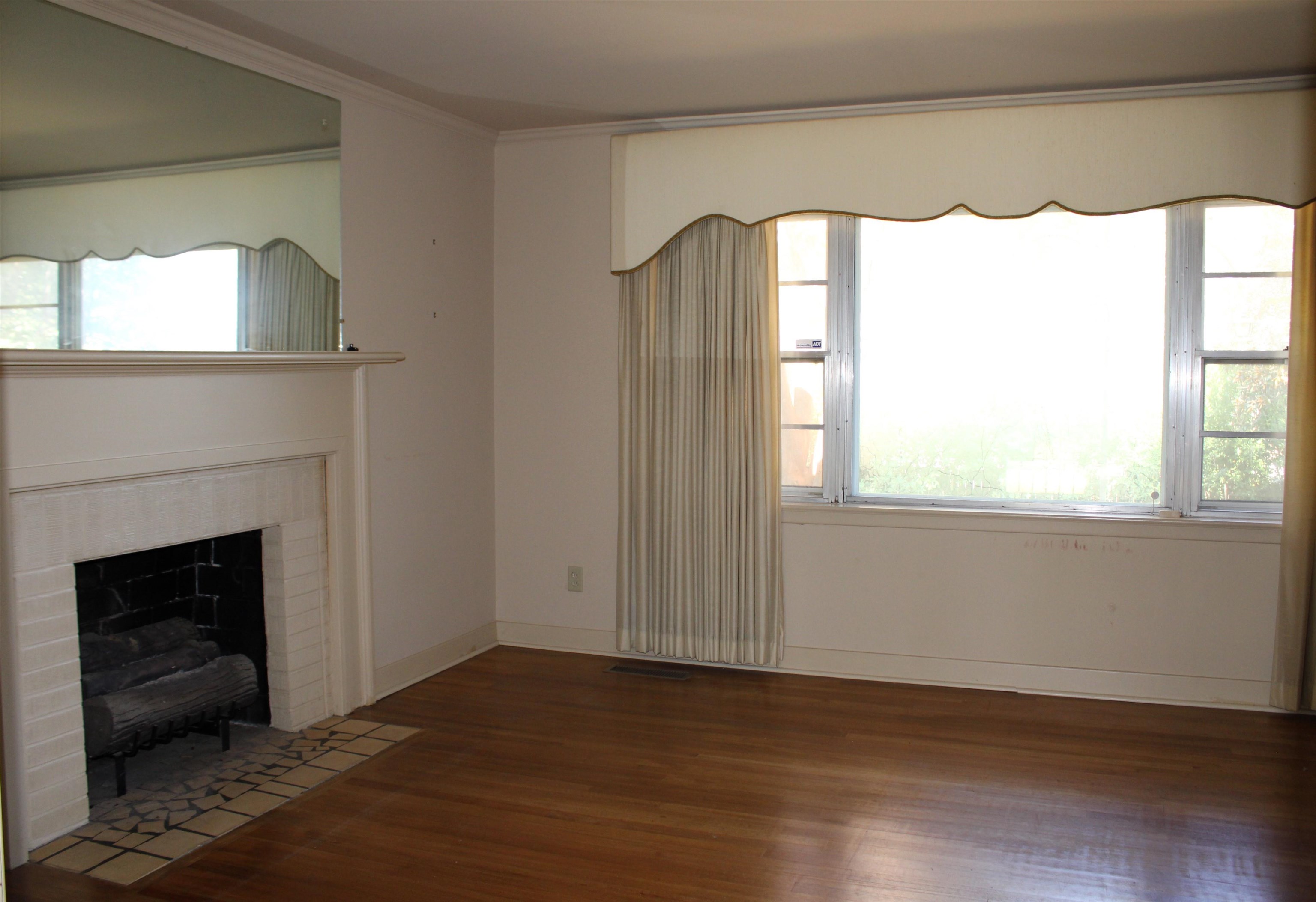 4174 HEDGE HILLS AVE