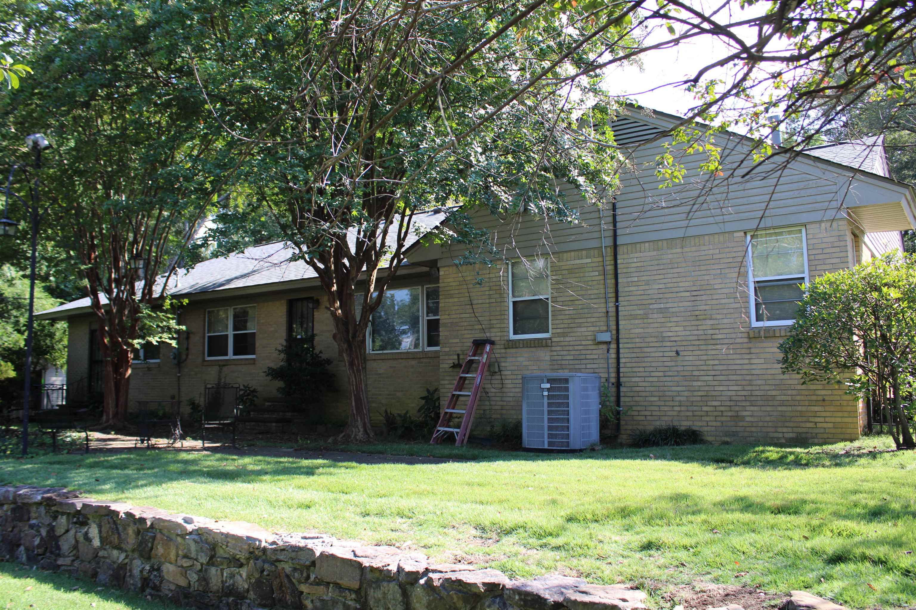 4174 HEDGE HILLS AVE