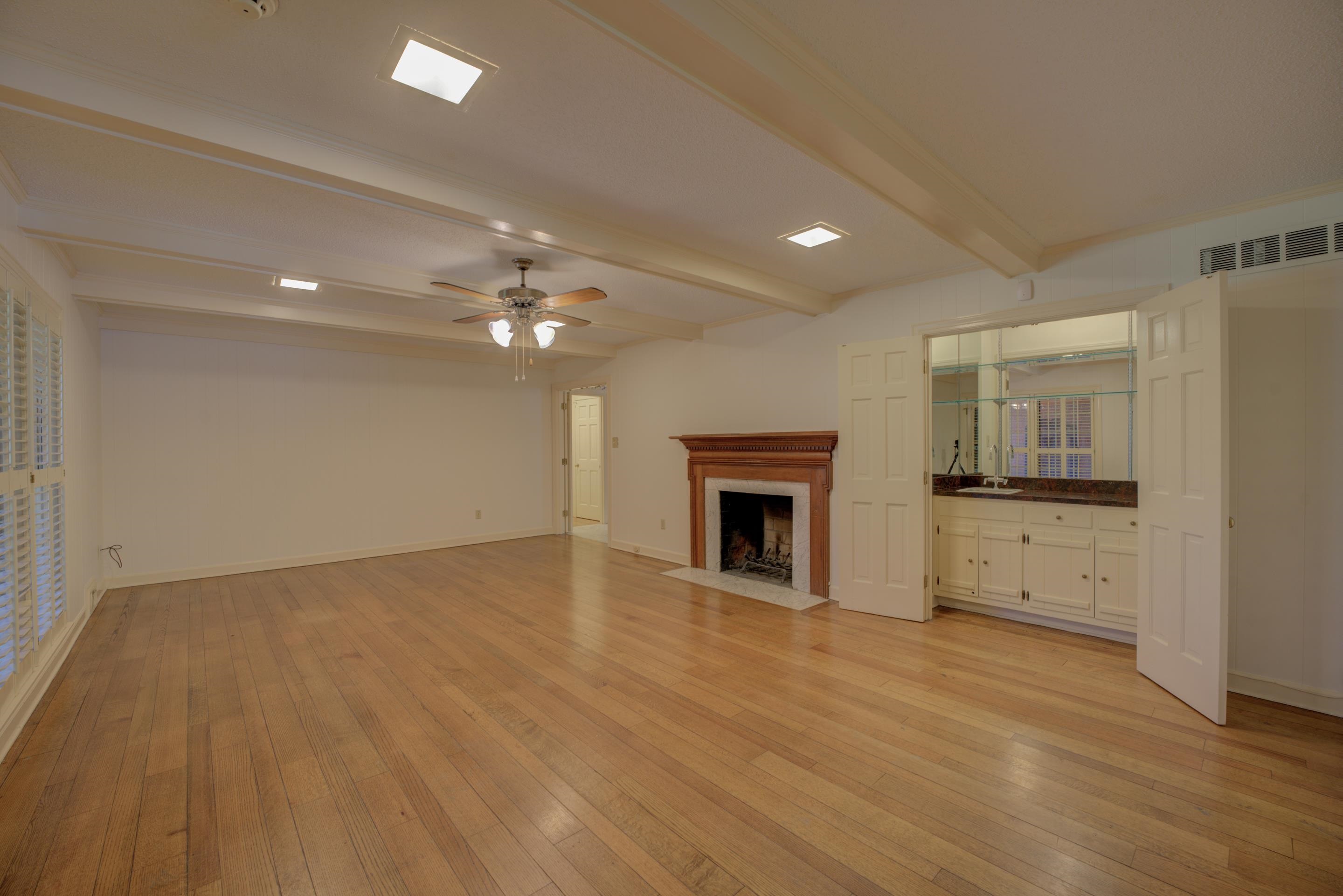 6346 BROOKS MANOR CV