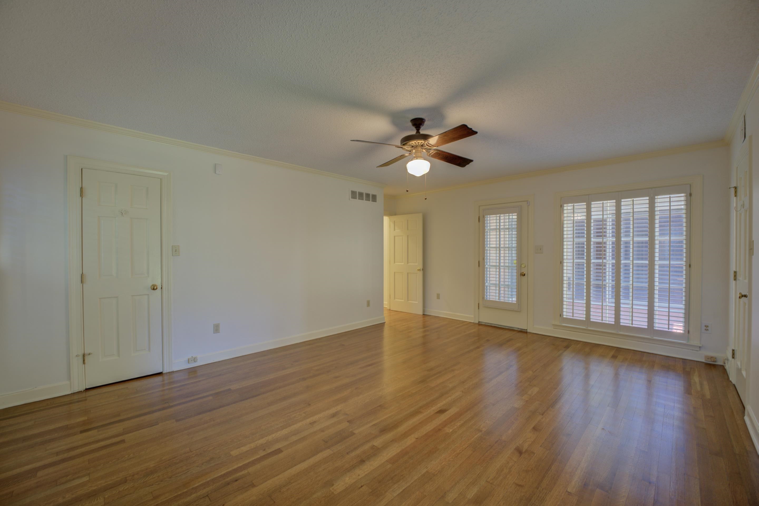 6346 BROOKS MANOR CV