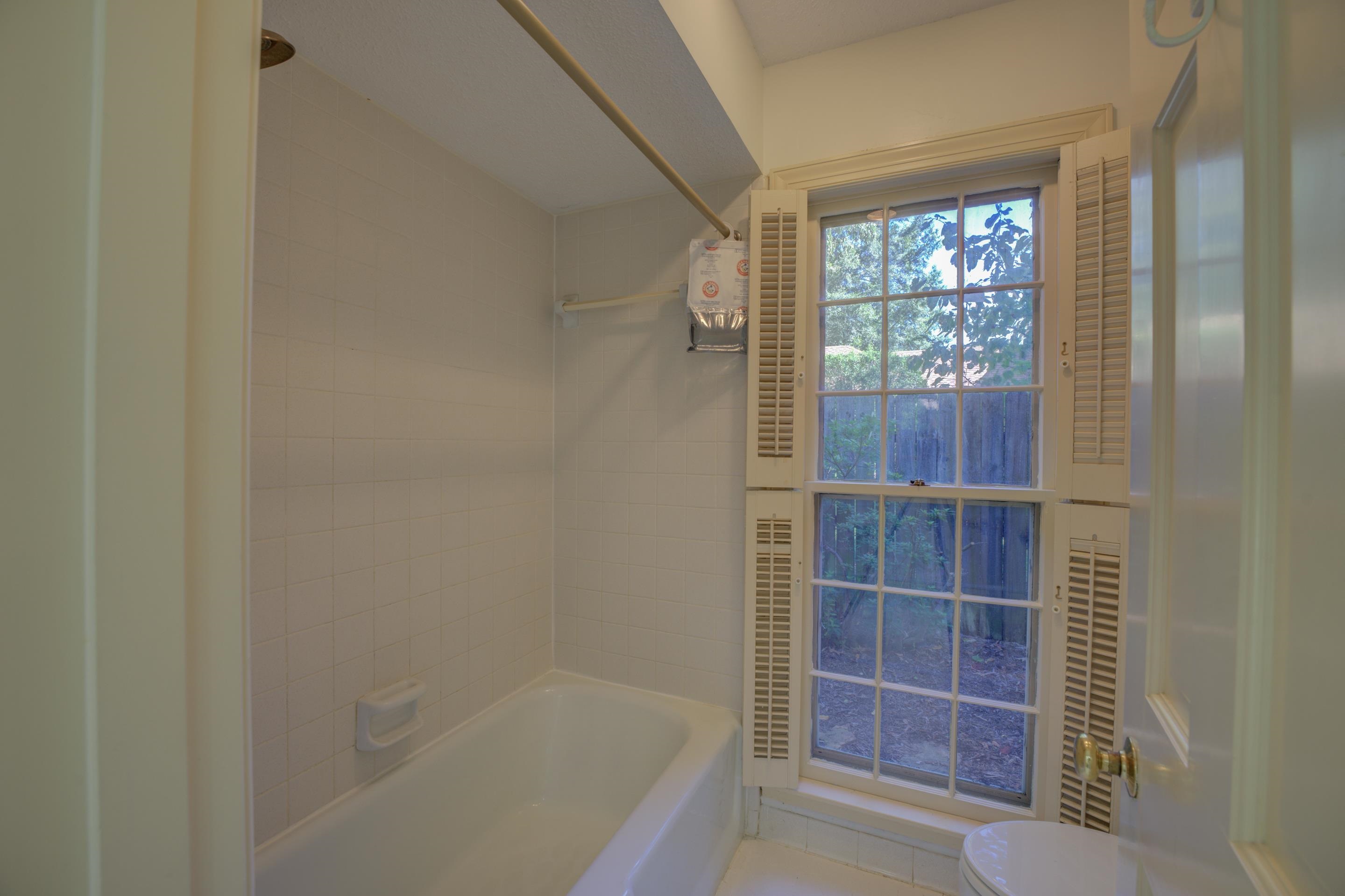 6346 BROOKS MANOR CV