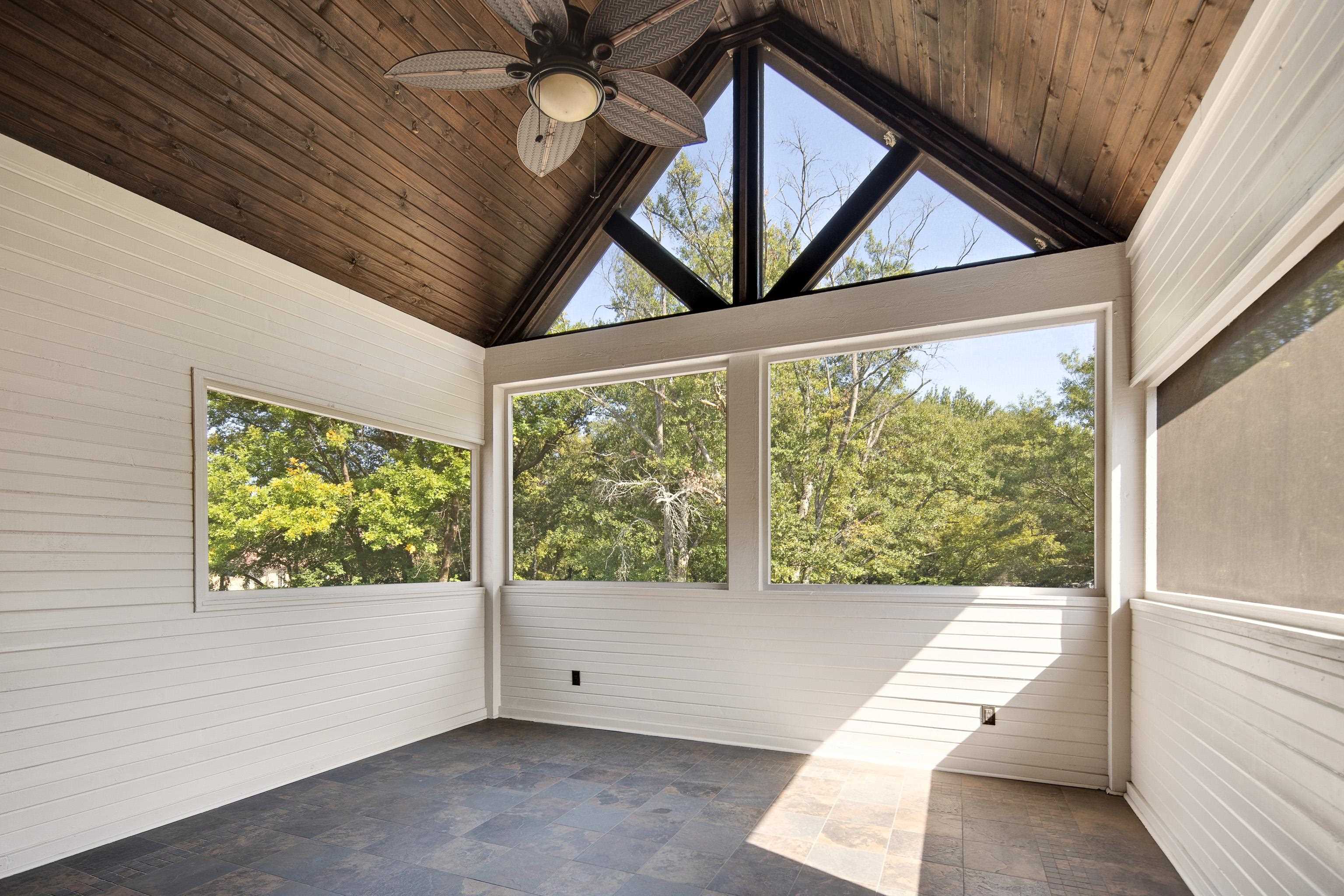 1450 W MASSEY RD