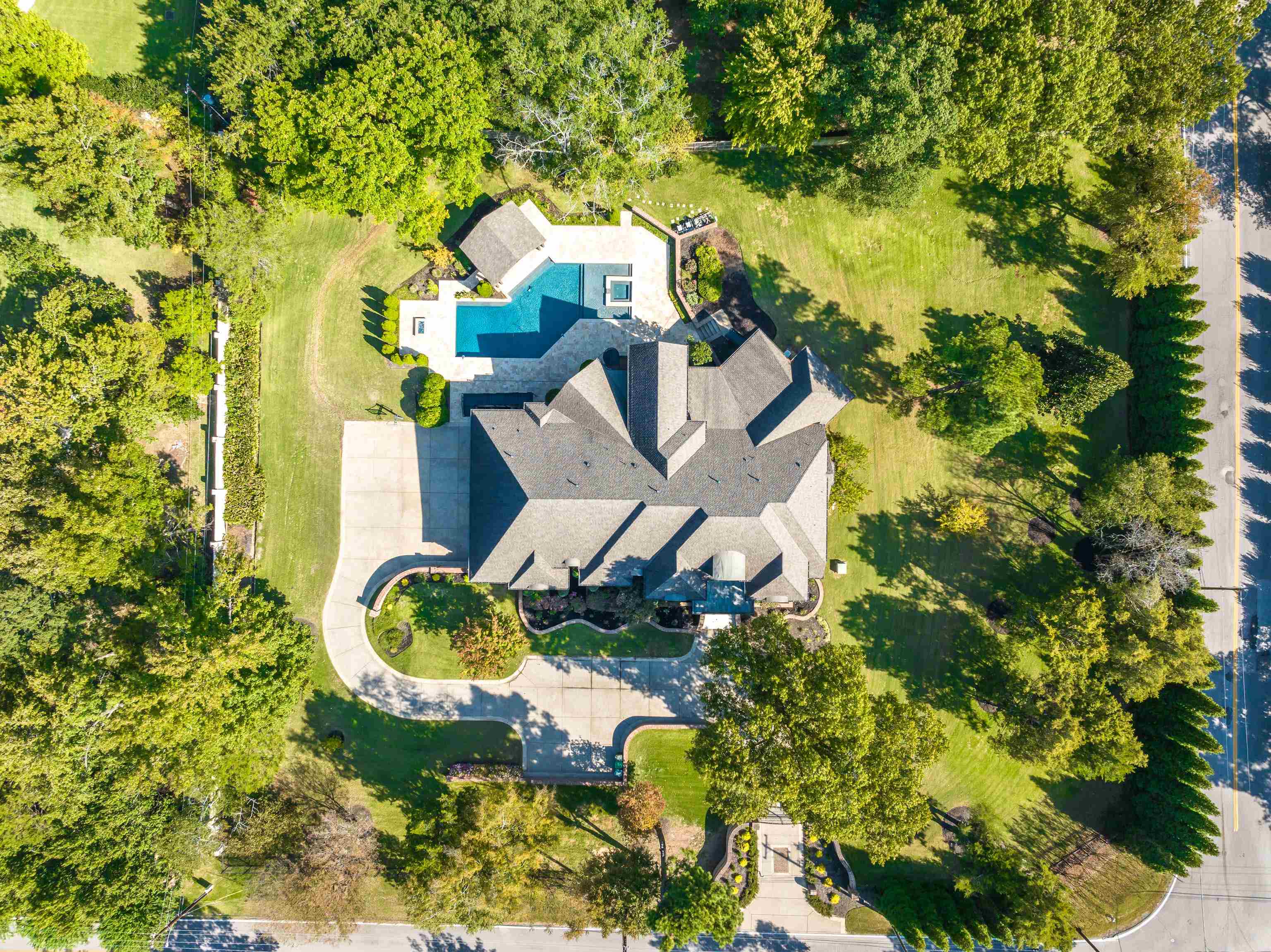 1450 W MASSEY RD