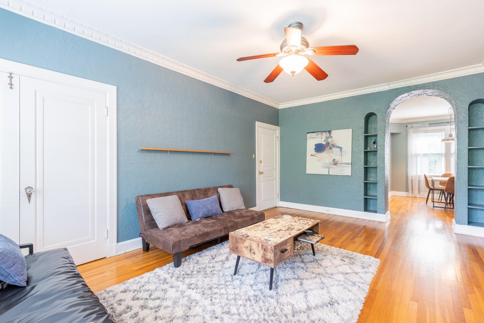 208 S MCLEAN BLVD Unit: 8