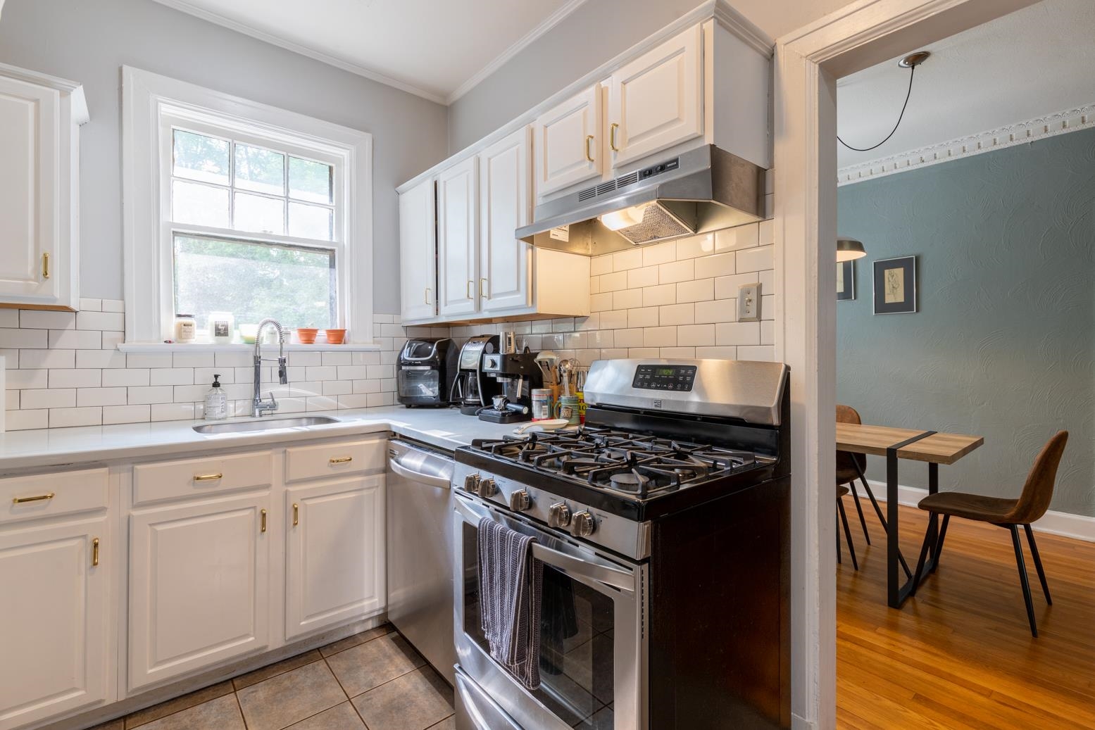 208 S MCLEAN BLVD Unit: 8