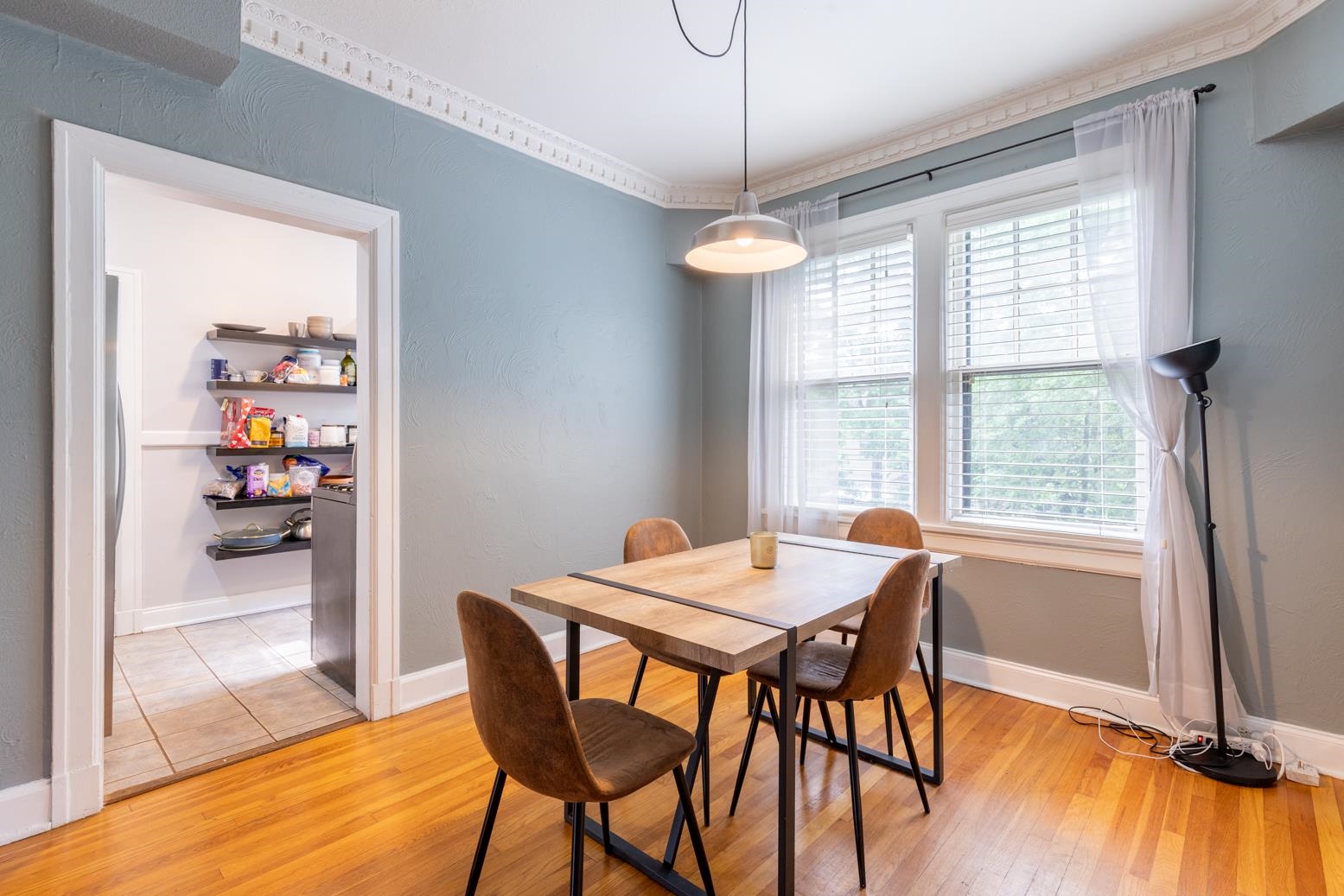 208 S MCLEAN BLVD Unit: 8