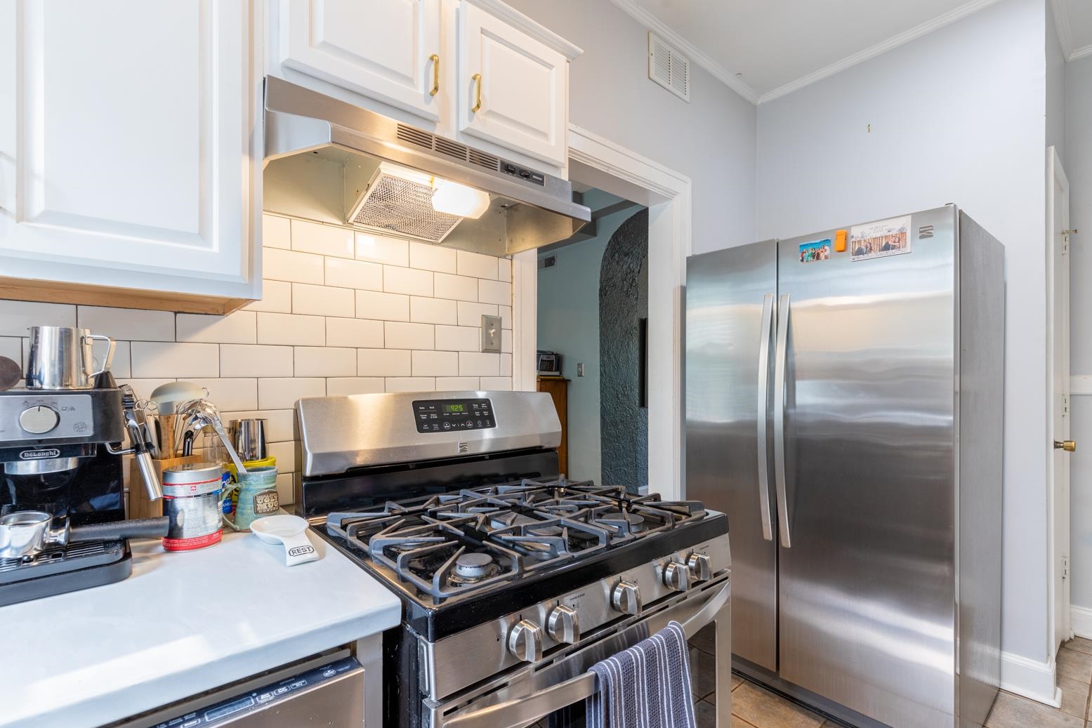 208 S MCLEAN BLVD Unit: 8
