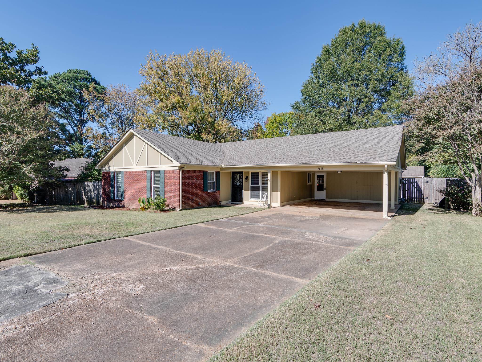 5672 LONGACRE DR
