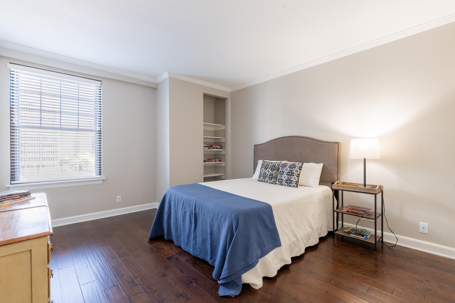 109 N MAIN ST Unit: 410